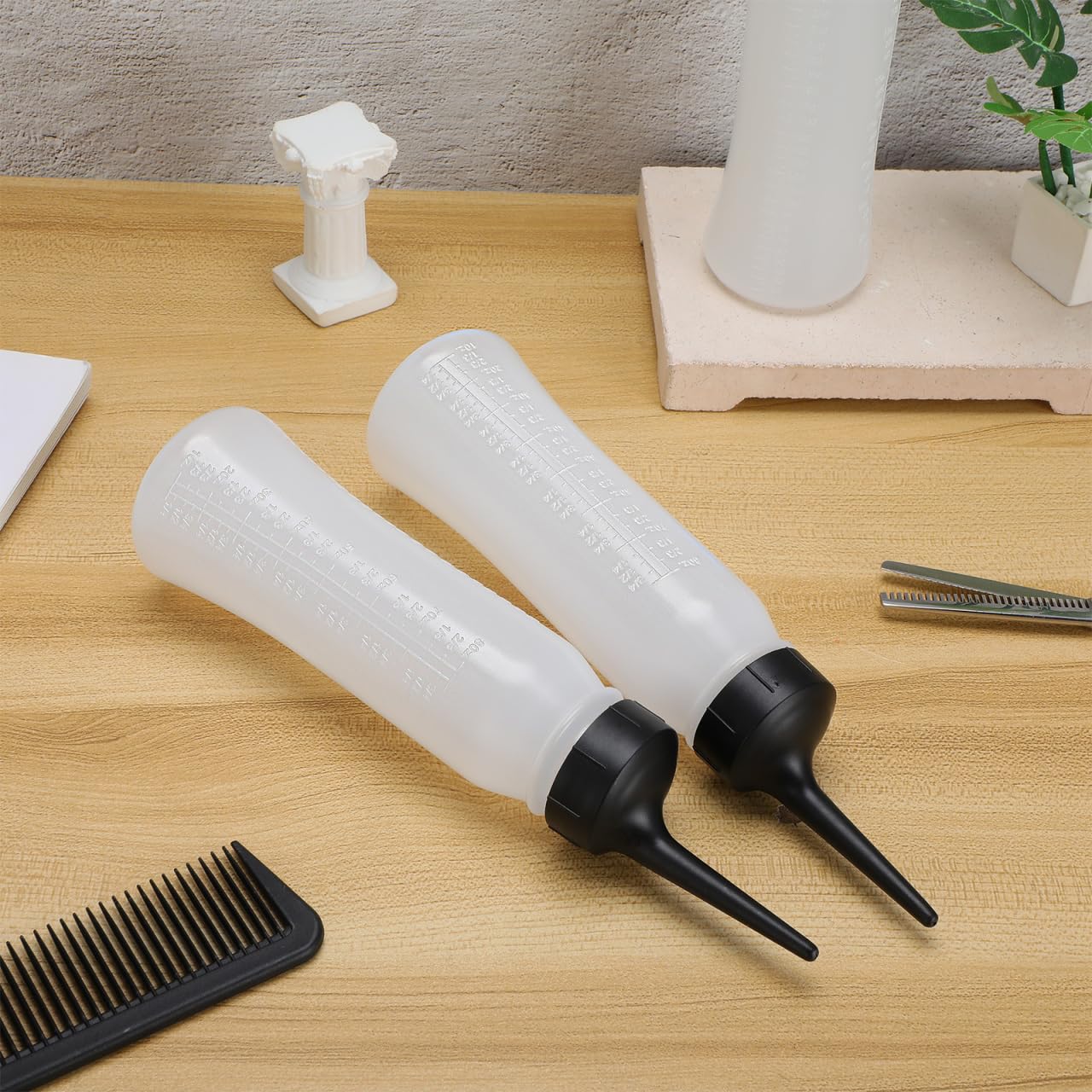 Veemoon 3 Pcs Hair Dye Applicator Bottle, Squeeze Container Refillable PP Material 9.35x2.24 Inch, Salon Barber Scalp Treatment Cosmetics Liquid Dispenser (3)