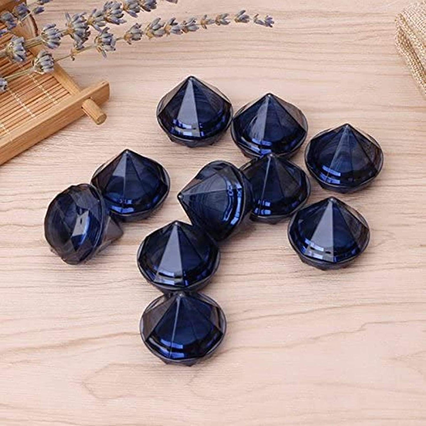 Healthcom 50 Pack 5 Gram5 ML Empty Clear Jars Diamond shaped Plastic Cosmetic Jars Makeup Samples Pot with Lids Trial Case Refillable Cosmetics Cream Box for Lotion Lip Balm Eyeshadow Nails (Royal