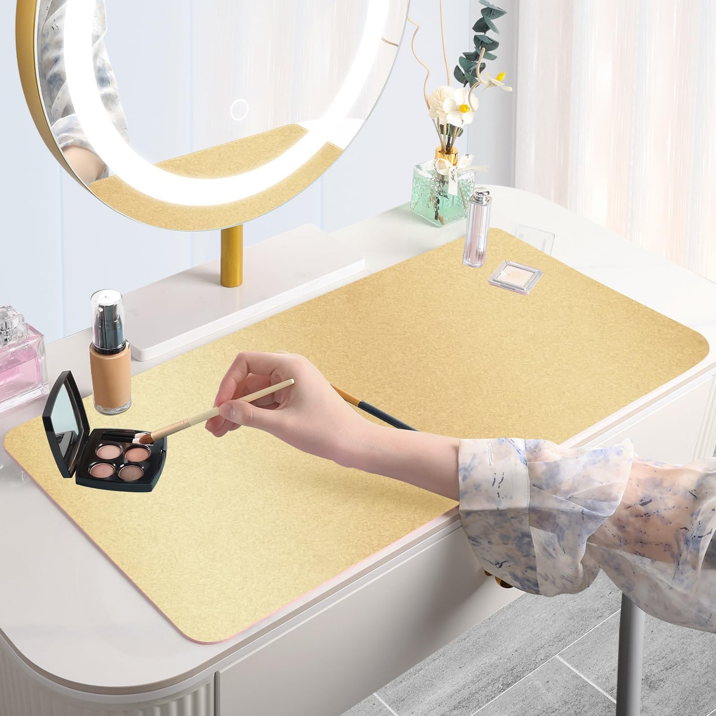 Makeup Mat for Vanity to Protect Desk Top 23.6 x 11.8 in, Dual-Sided Makeup Mat, Easy to Clean Desk Pad - Waterproof and Oilproof Vanity Accessories (Gold and Pink)