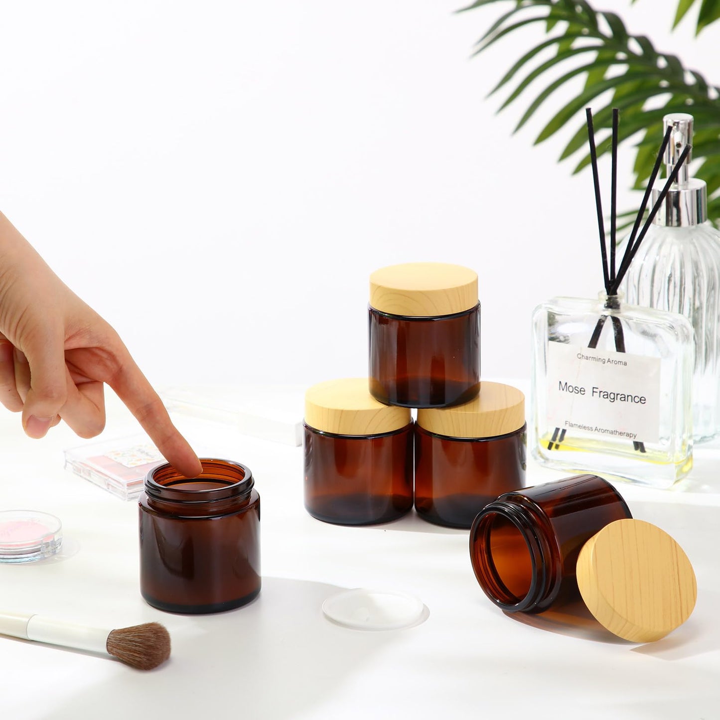 Geiserailie 30 Pcs 3.5oz Glass Jars with Plastic Wood Grain Lids Leakproof Airtight Empty Cosmetic Jars Sample Containers for Storing Lotions Powder Ointments Candle Making (Amber)