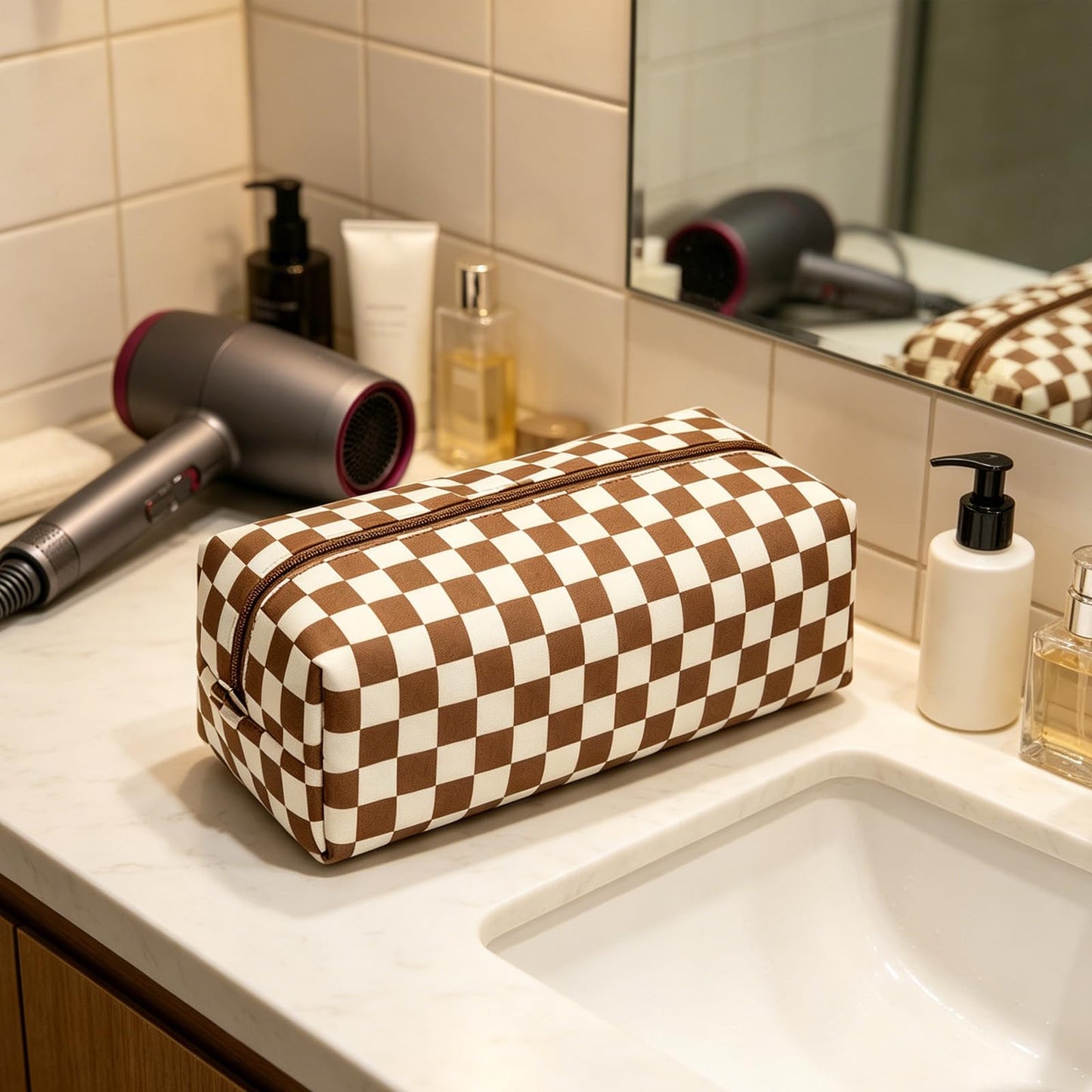 idoltimes Hair Tools Travel Bag, Checkered Hair Tools Organizer Compatible with Dyson Airwrap Styler