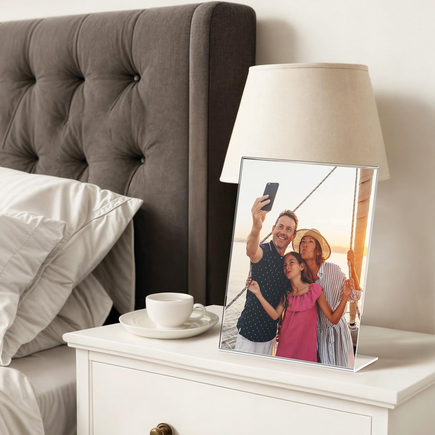 3 Pack Acrylic Sign Holder 8.5x11 Inches, Clear Display Holder, L-Shape Vertical Menu Holder Stand, Flyer Display Stand, Table Paper Holder, Plastic Sign Display Stand for Restaurants, Store, Office