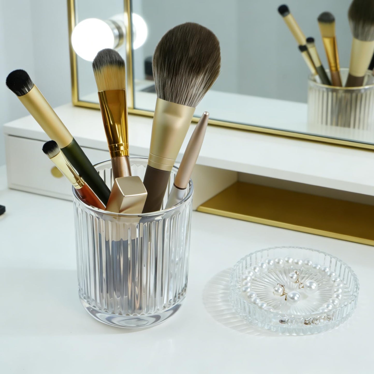 Jollyhilan 2 Pack Glass Container Qtip Holder with Lid, Mouthwash Cup,Cosmetic Storage for Bathroom,Glass Jars for Cotton Swabs,Makeup Pads,Dental Flossers,Jewelry Trays,Glass holders,Clear