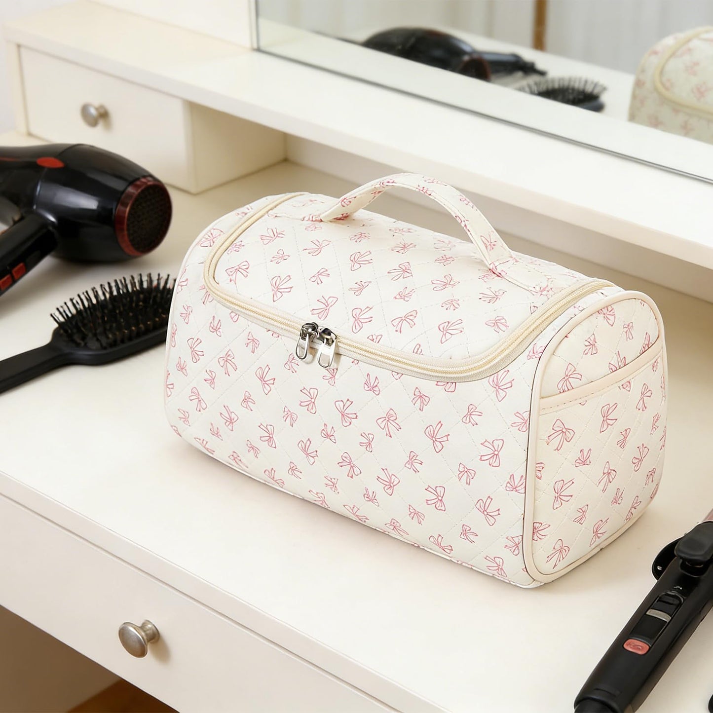 AMZMA Quilted Hair Tool Bag for Travel Storage, Large Organizer Case for Hair Dryer with Hanging Hook & Handle,Organizer with 4 Thickened Compartments, Lightweight