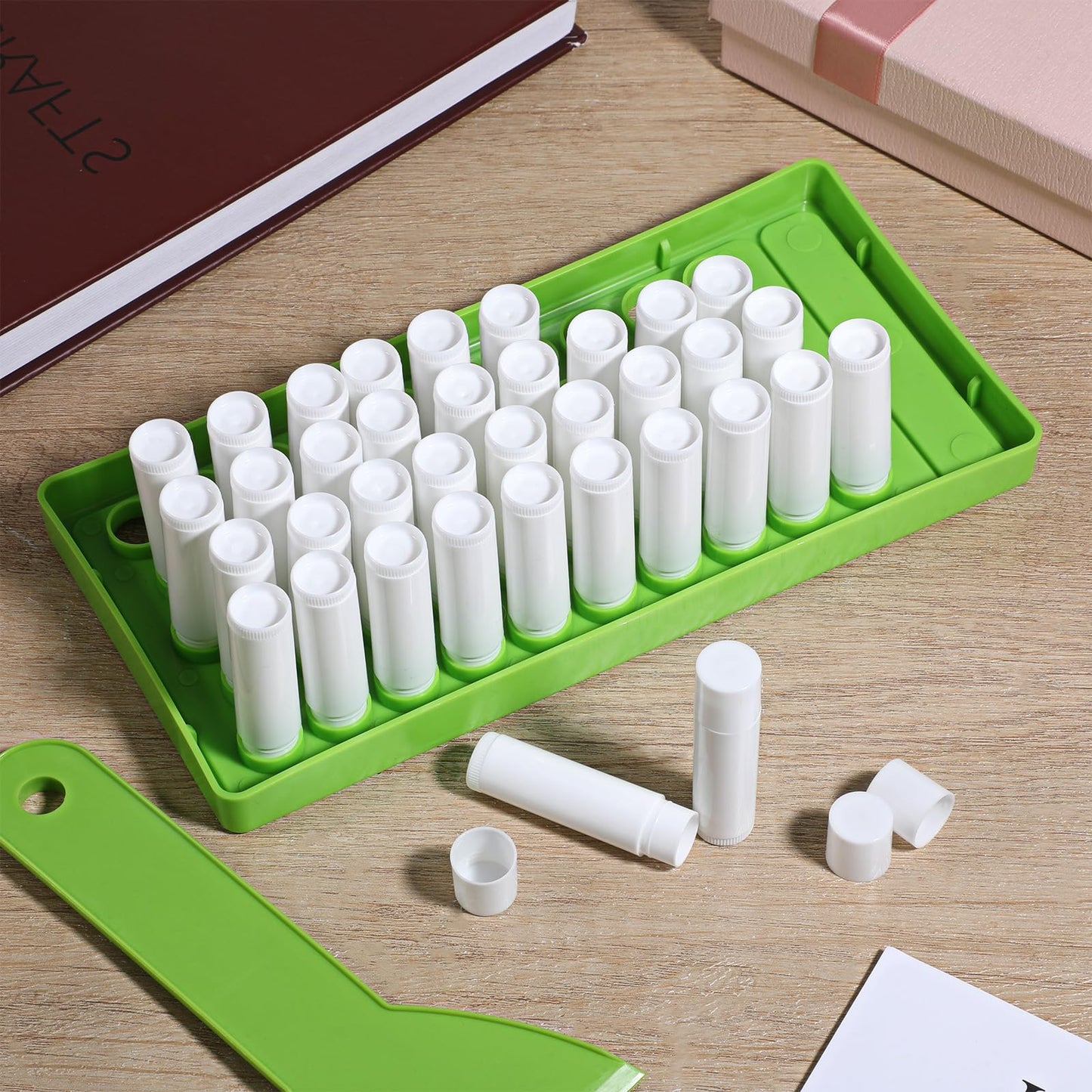 KongTiva 100 Pack Paperboard Lip Balm Tubes with Filling Tray and Spatula Set 0.176 Oz/5g Empty Cardboard Lipstick Tubes for Lip Gloss Container DIY for Lipstick Gloss Deodorant Solid Perfume
