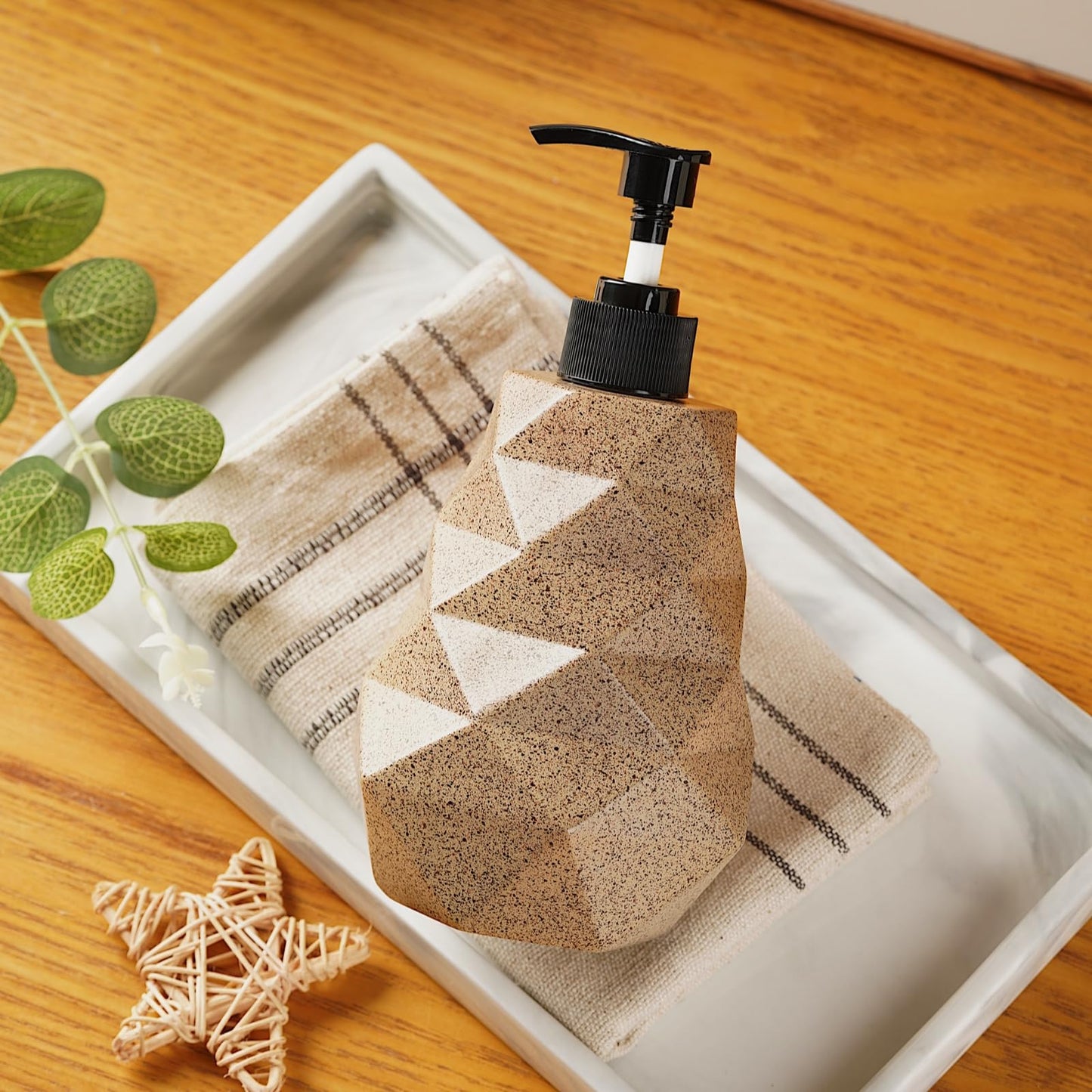 Geometric Resin Soap Dispenser, Refillable Hand Soap Pump Bottle for Bathroom & Kitchen, Modern Stone-Look Lotion Dispenser, 10 oz(300ml) Decorative Countertop Soap Dispenser