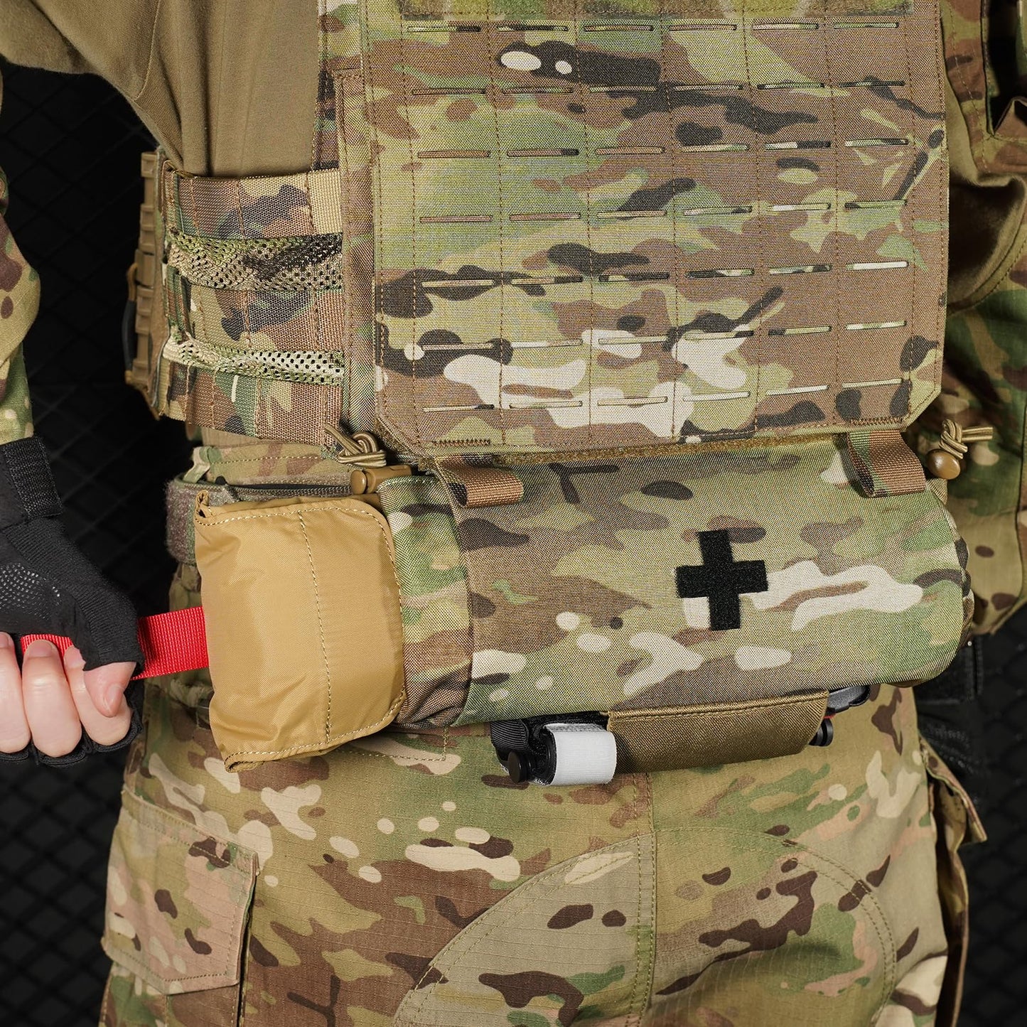 PETAC GEAR Tactical First Aid Drop Dump Pouch, Micro Medical Trauma Roll Up Drop Pouch EMT IFAK Sub Abdominal Carrying Bag with Hook-N-Loop (MC)