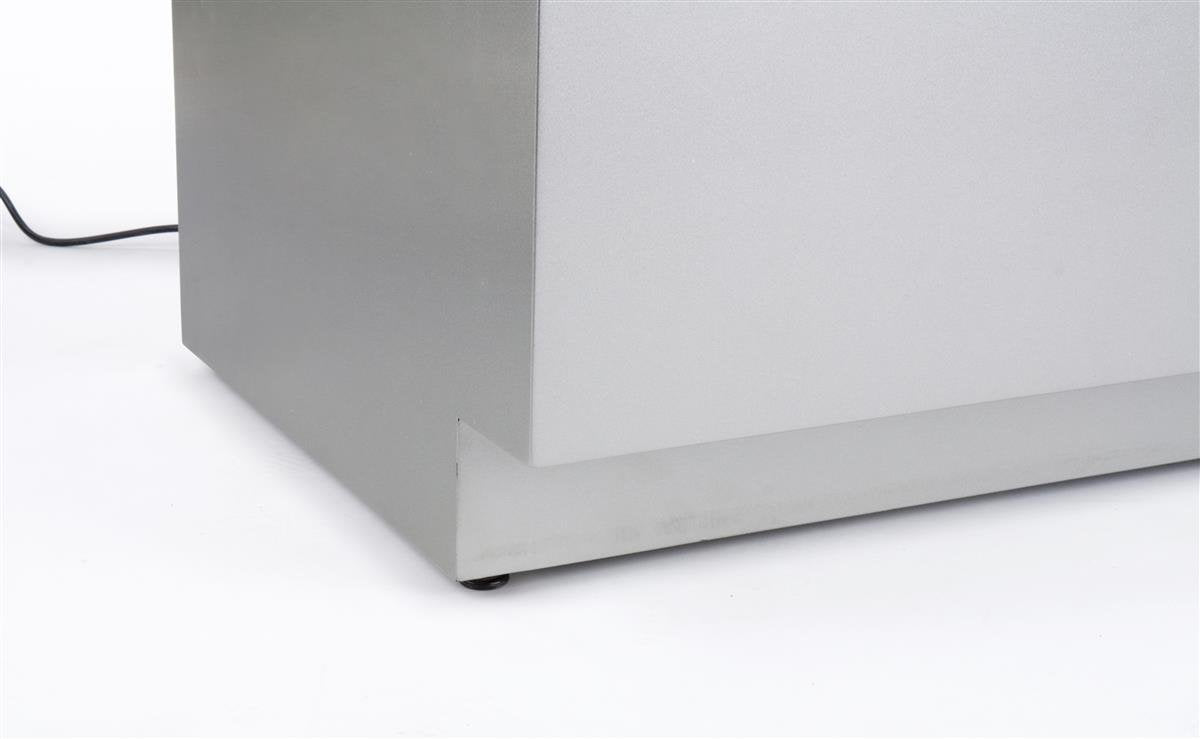 Displays2go Glass Merchandise Counter, Laminated MDF, Tempered Glass – Silver (GTLEDQ4SLV)