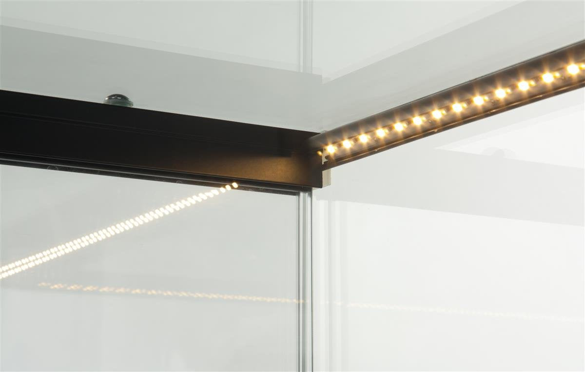 Displays2go, Glass Gallery Showcase, Laminated MDF & Tempered Glass Construction – Black Finish (GTLEDQCBLK)