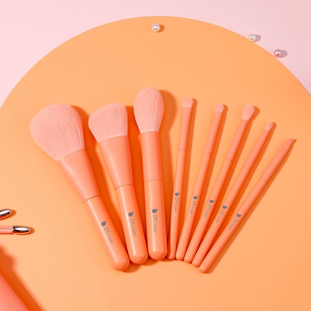 DUcare 8pcs Makeup Brushes, Professional Sunrise Orange Brushes Set with Case, Synthetic Fiber Vegan Brushes with Travel Storage Bag for Foundation Blush Contour Eyeshadow Blending Detailing