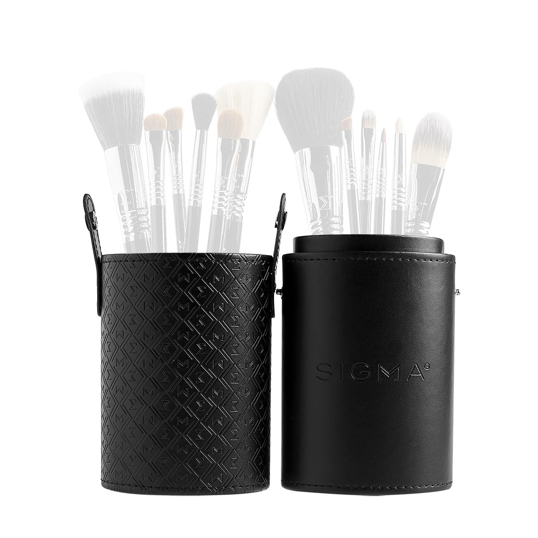 Sigma Brush Cup Holder - Two Makeup Brush Cups Snap Together for On-the-Go - Keep Makeup Brushes Clean and Protected - Makeup Brush Holder for Travel or Home - Black