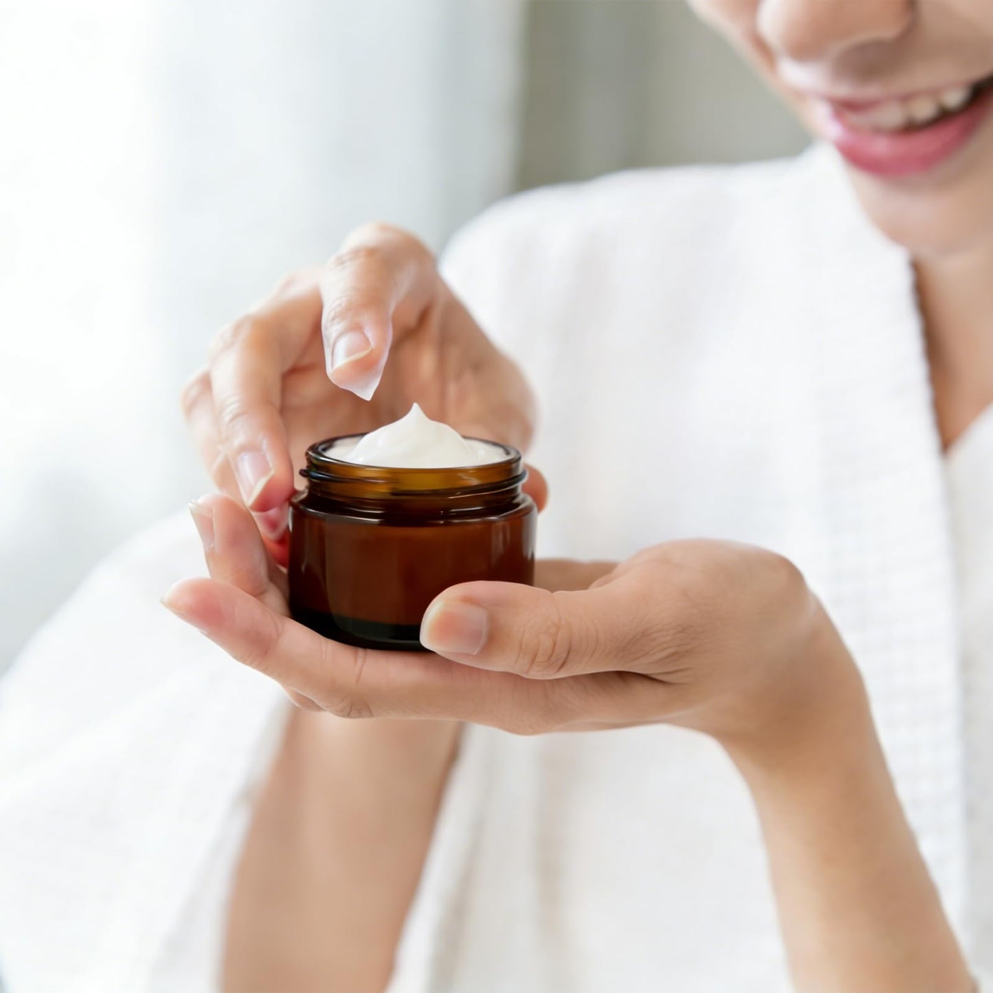 Qeirudu 2 Oz Small Glass Jars with Lids, 12 Pack Airtight Amber Cosmetic Jars with Inner Liners Round Empty Travel Sample Containers for Lotions, Creams, Candles, Body Butters
