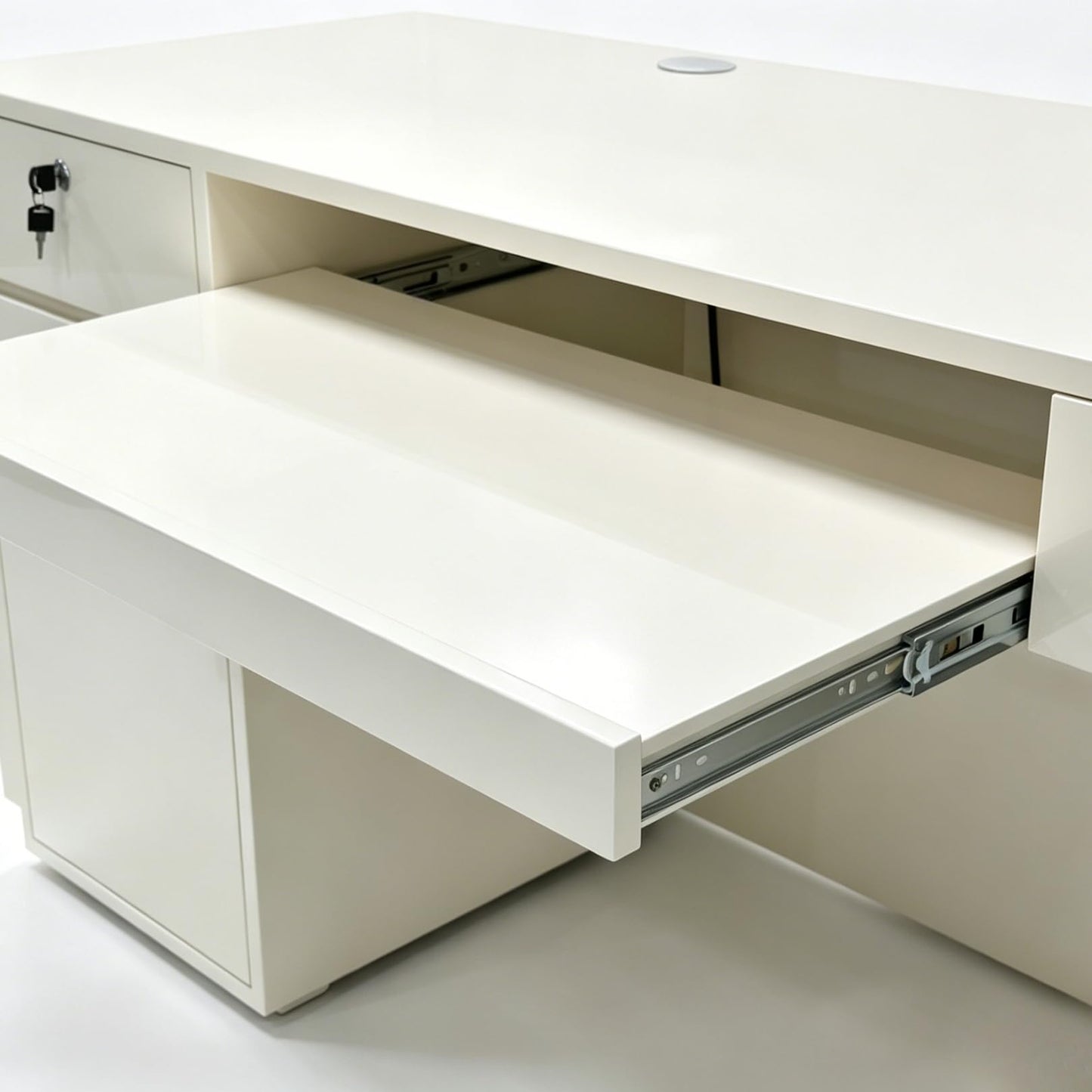 M2 Retail Reception Desk with Counter,Reception Desk with U-Shape & LED Stainless Steel Skirting,Ideal for Beauty Salons, Spas, and Luxury Businesses(2000×600×1000mm/79×24×39'')
