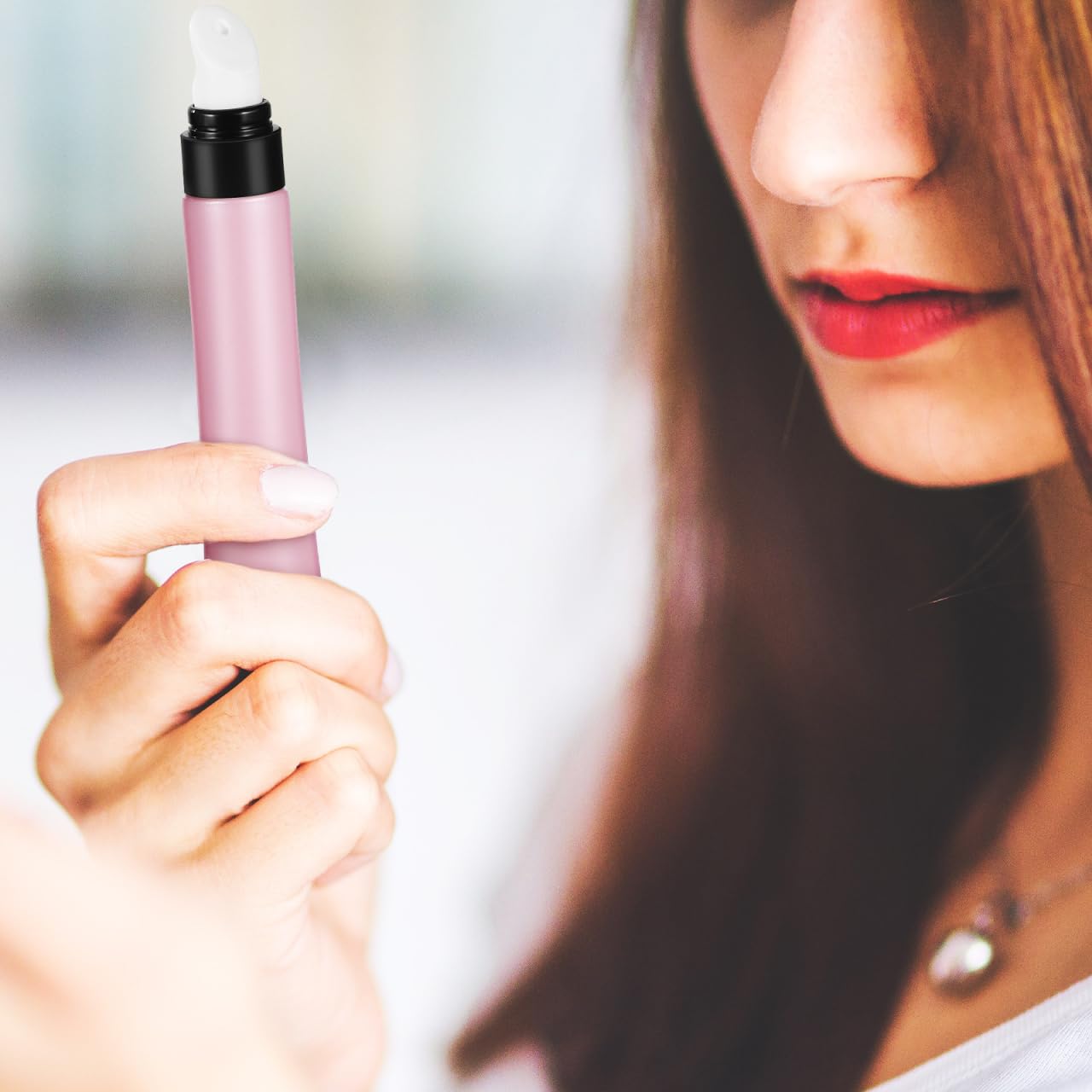 Didiseaon 2Pcs Empty Soft Squeeze Tubes, 20g Essential Oil Roller Ball Tube with Ceramic Cover & Pump Head for Lip Gloss