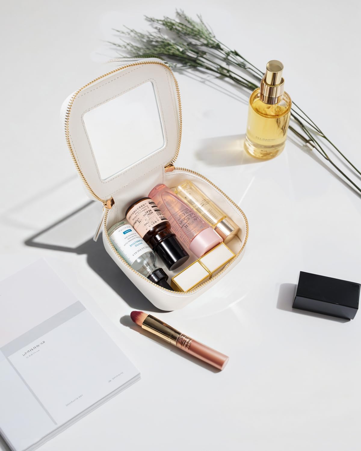 Clear Makeup Bag Small, Mini Clear Makeup Pouch TSA Approved Portable Travel Toiletry Bag Multipurpose Cosmetic Bag Case for Women Vegan Leather Make Up Pouch Car Organizer for Women Men (Mini White)