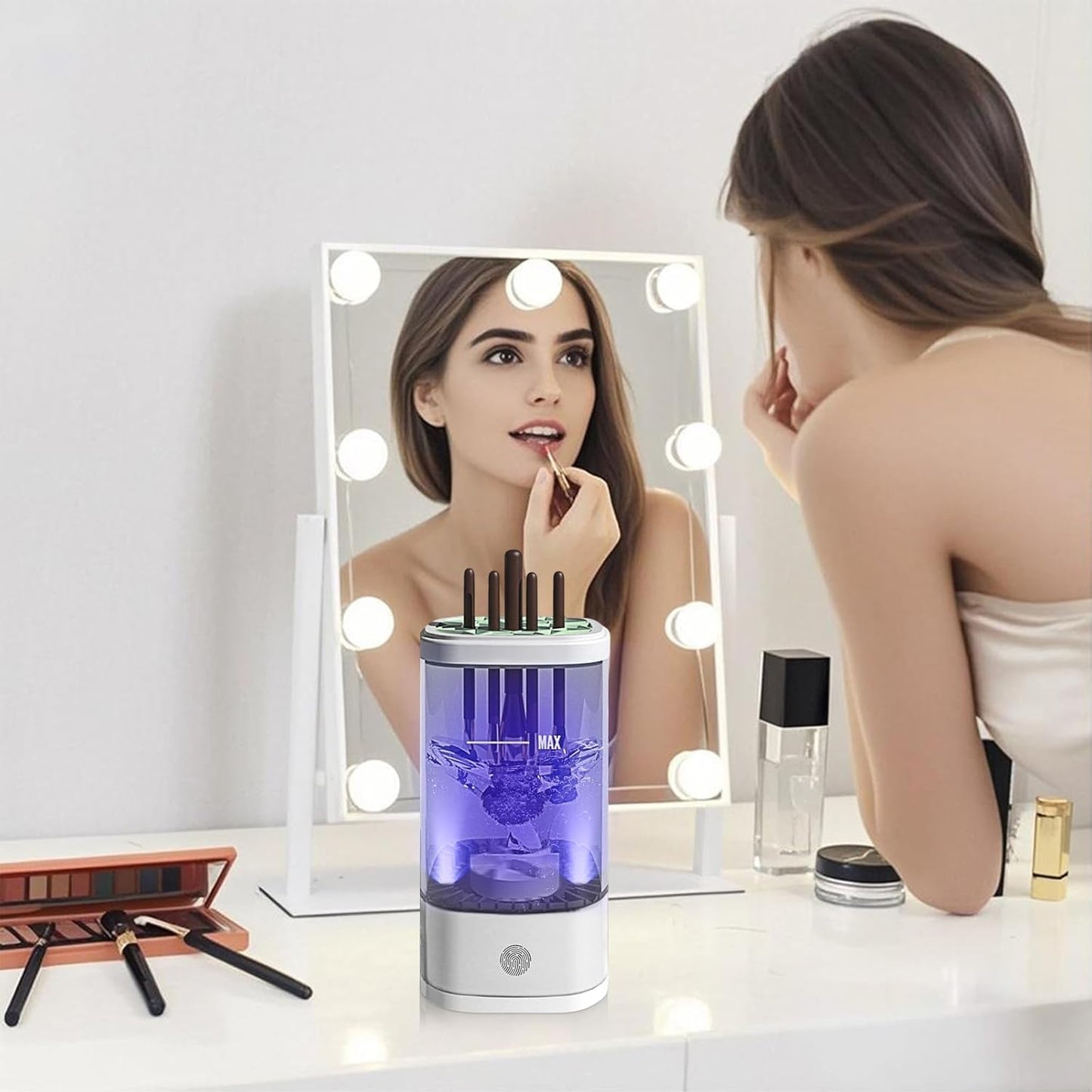 Electric Makeup Brush Cleaner,Portable Automatic Cosmetic Brushes Cleaner Machine,USB Rechargeable,Efficient Cleaning,Fits All Brush Sizes,For Home Deep Clean & Travel Quick Wash Beaut,Gift for Women