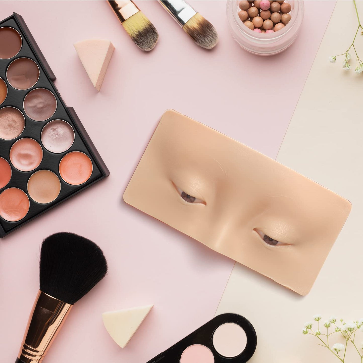 Bueuo Makeup Practice Face Board, 3D Reusable Silicone Make up Mannequin Face with 5PCS Makeup Brush, Eye Make up Practice Board for Beginner or Professional Enthusiasts