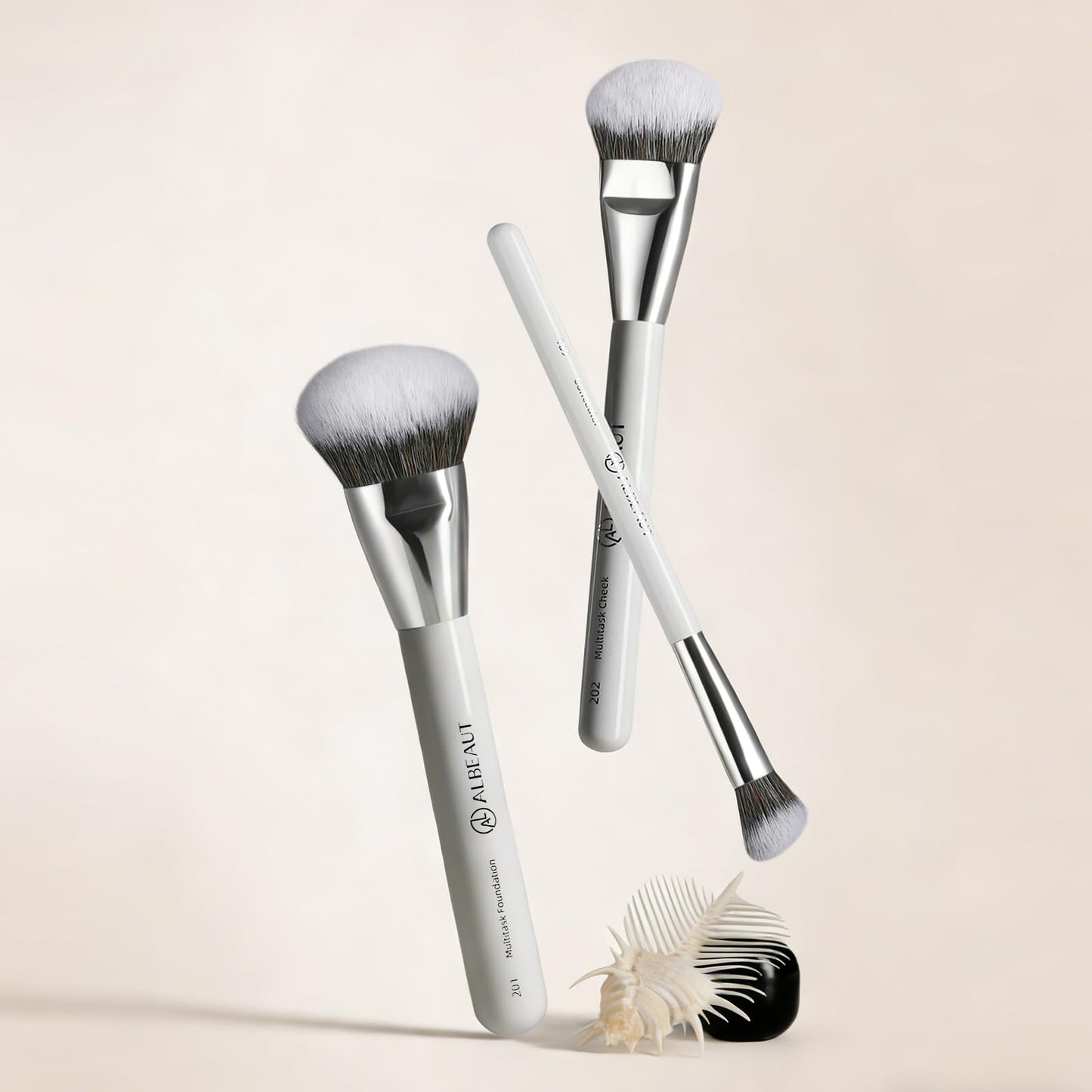 Albeaut Makeup Brush for Foundation Concealer Blush Contour Liquid Cream Blending Angled Shape