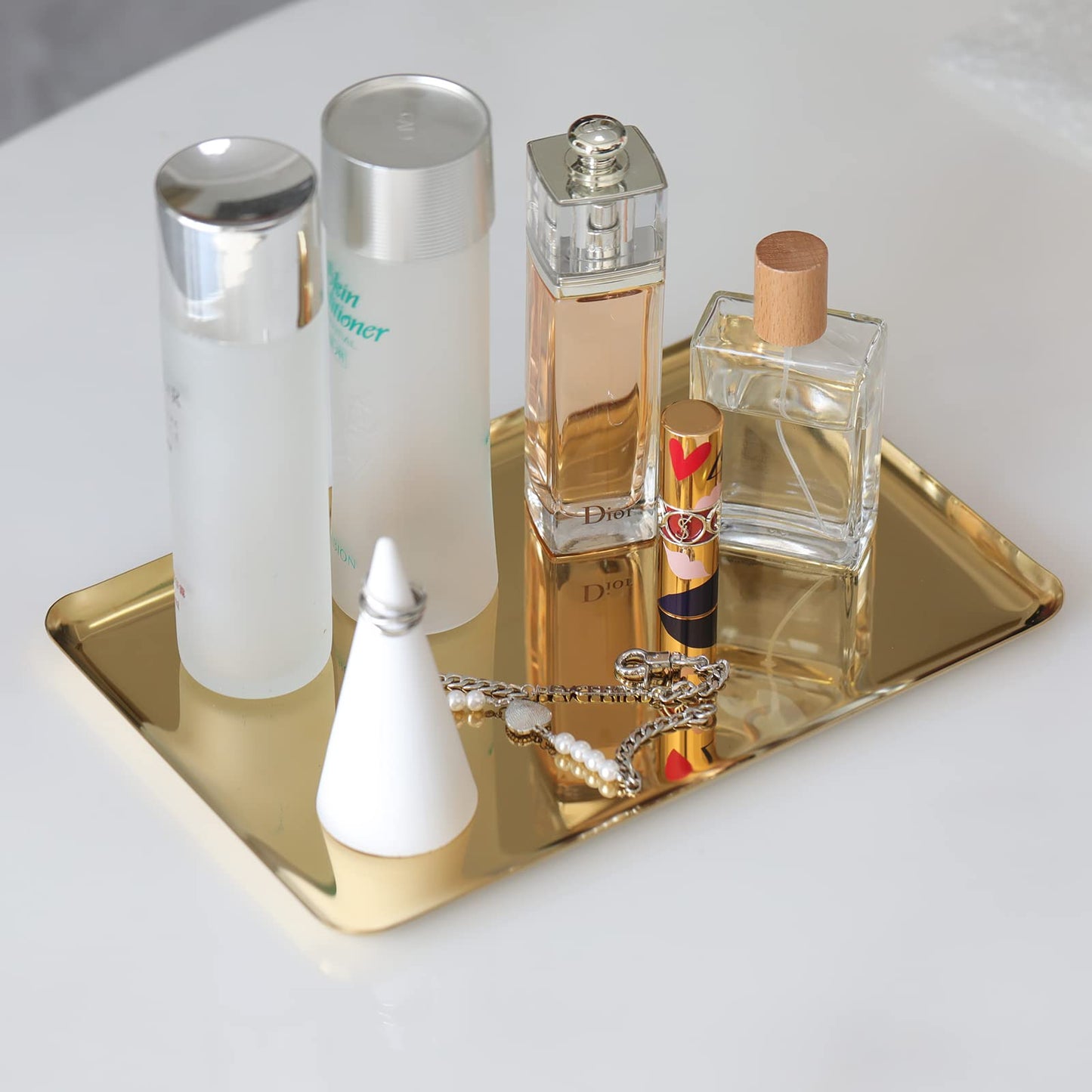 FREELOVE Rectangle Metal Decorative Serving Tray, Perfume Organizer Candle Towel Makeup Jewelry Organization Dresser Vanity Counter Coffee Table Desk Preppy Room Decor, Mirror Gold, 12''X7.9''