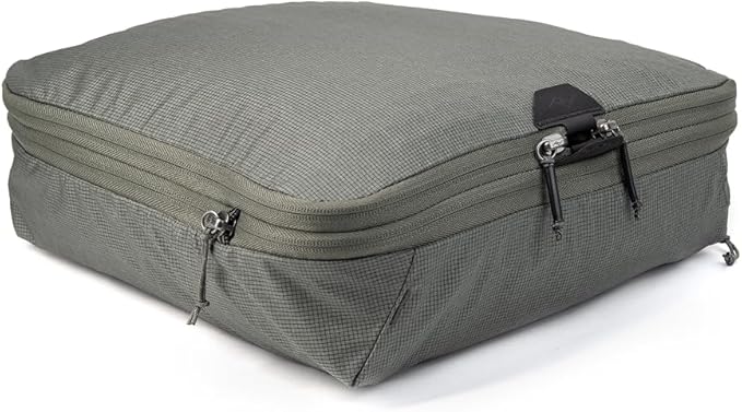 Peak Design Packing Cube, Sage, Weatherproof Luggage Cube with Dual Compartment Organization, Expansion and Compression, Zipper Opening, Travel Organizer for Men and Women, Size M