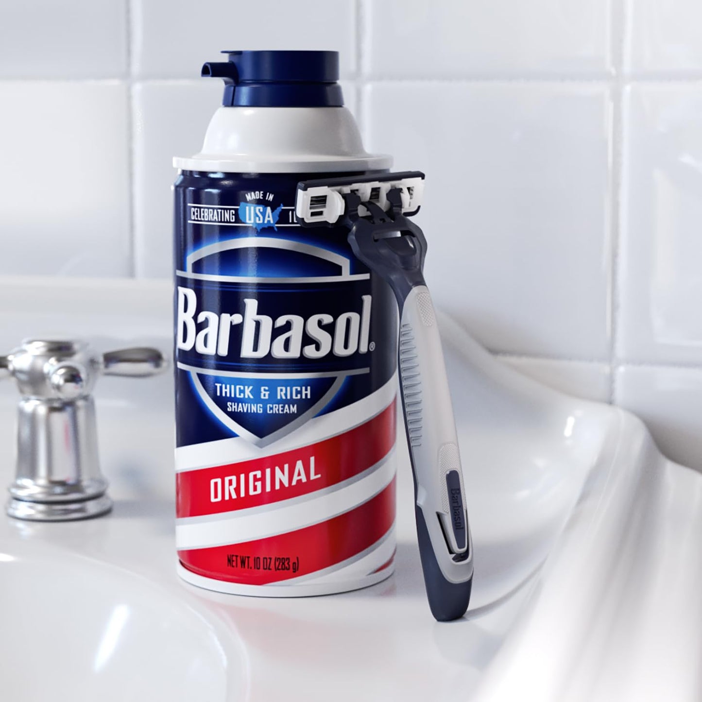 Barbasol Ultra 3 Value Pack | Premium 3 Blade Disposable Razors | Disposable Shaving Razor Bundle | Close Shave Technology, Pivoting Head, Open Flow Blades (3 Packs/12 Total Razors)