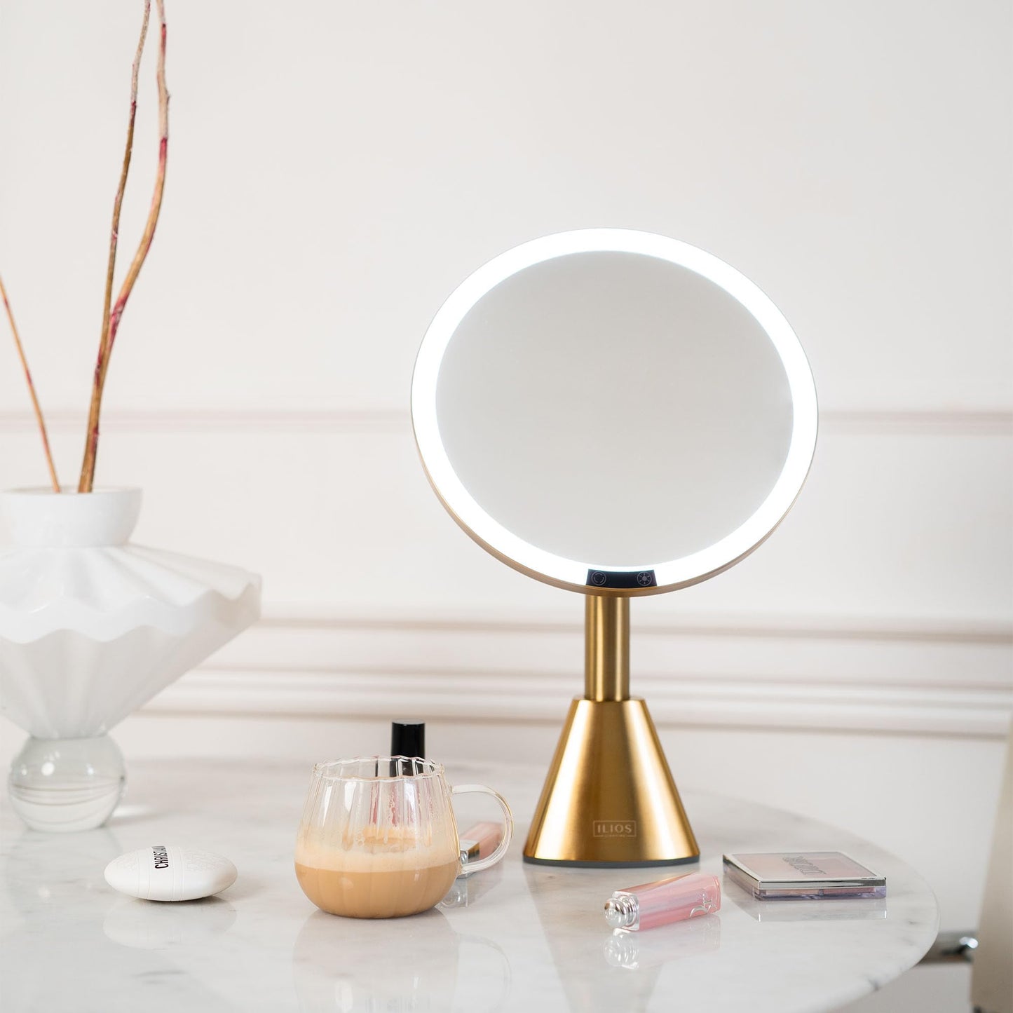 Ilios Lighting 9" Lighted Makeup Mirror with 5X Magnification – Rechargeable LED Vanity Mirror, Adjustable Lighting (3200K–6500K), 1000 Lux Brightness, Stepless Dimming (Gold)