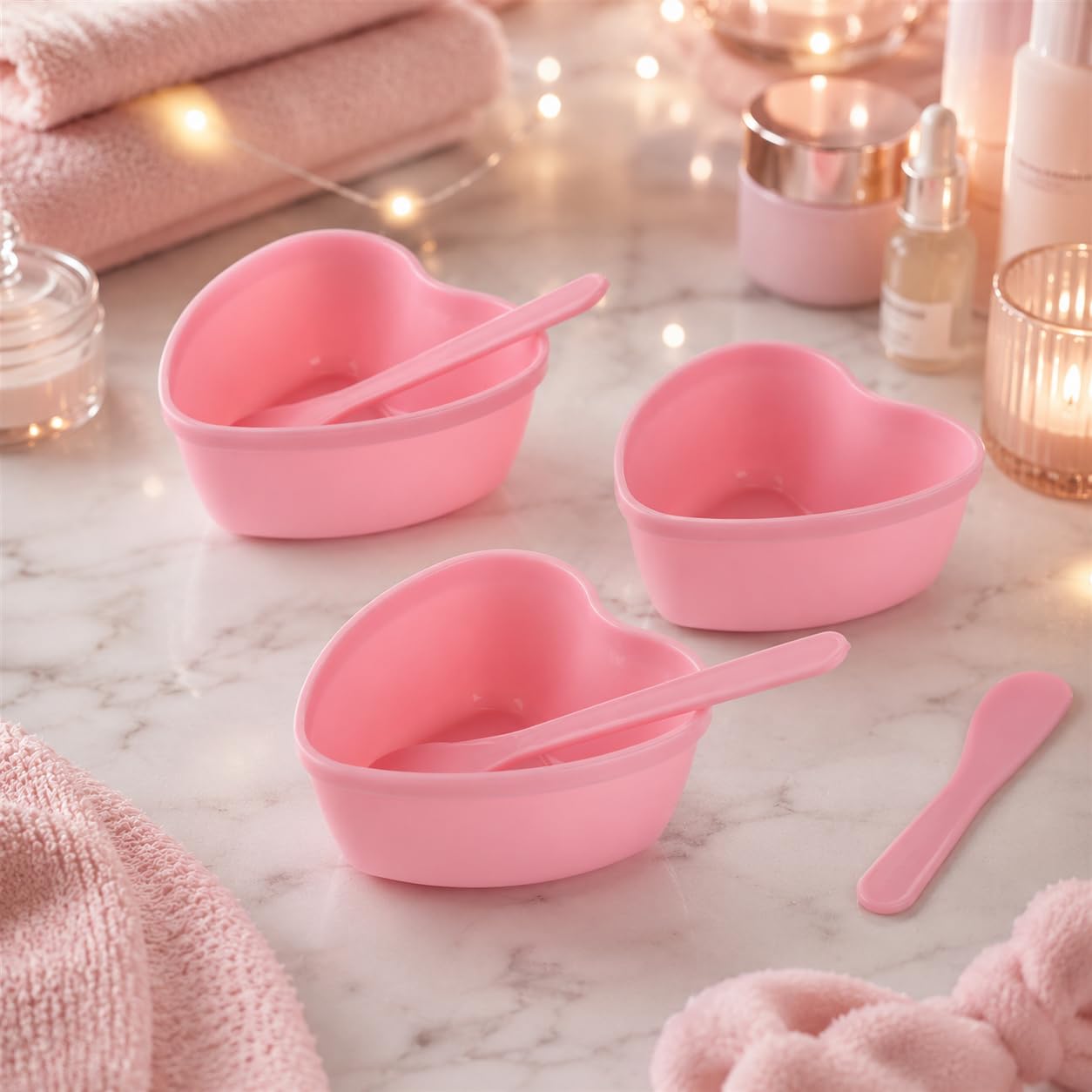 PLINNILUY Heart Shaped Face Mask Mixing Bowls, Pink Facial Bowls, Plastic Mask Bowl Set with 5 Bowl and 5 Spatulas for DIY Skincare, Mud Masks, Home Facial and Beauty Salon Use