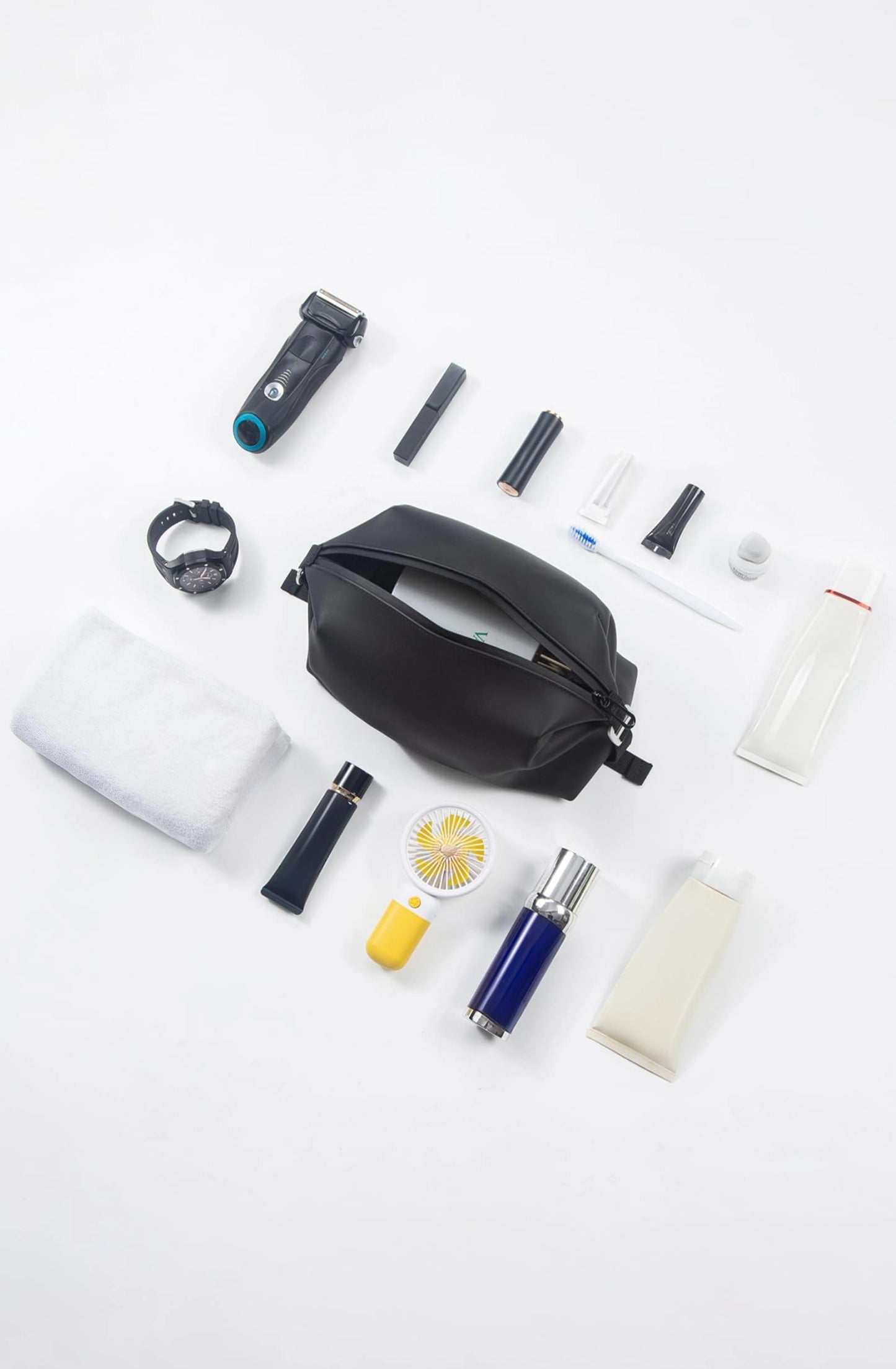 Onbagway 6"x 11" 6L Large Silicone Toiletry Bag,Waterproof Leakproof Foldable Travel Organizer,Dopp Kit Alternative for Men & Women,Black