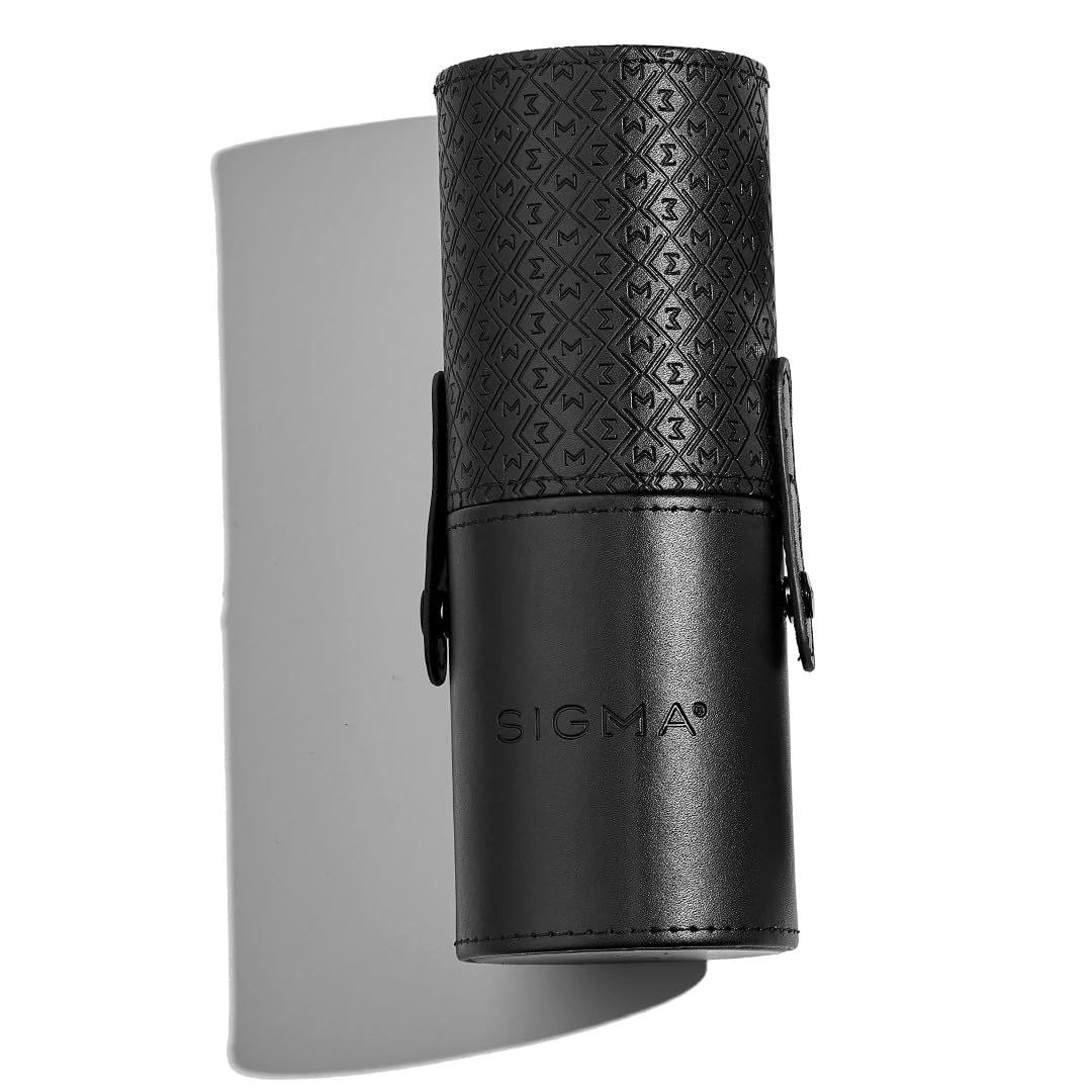 Sigma Brush Cup Holder - Two Makeup Brush Cups Snap Together for On-the-Go - Keep Makeup Brushes Clean and Protected - Makeup Brush Holder for Travel or Home - Black