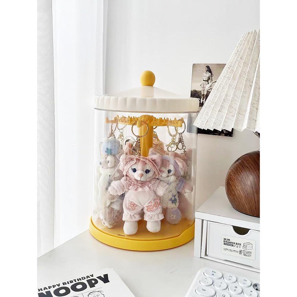 360° Rotating Clear Display Case for 5.9-6.7 Plush Dolls, Collectible Toy, Action Figures, Transparent Dust-Proof Protective Storage Box with Cover, Stackable, Yellow