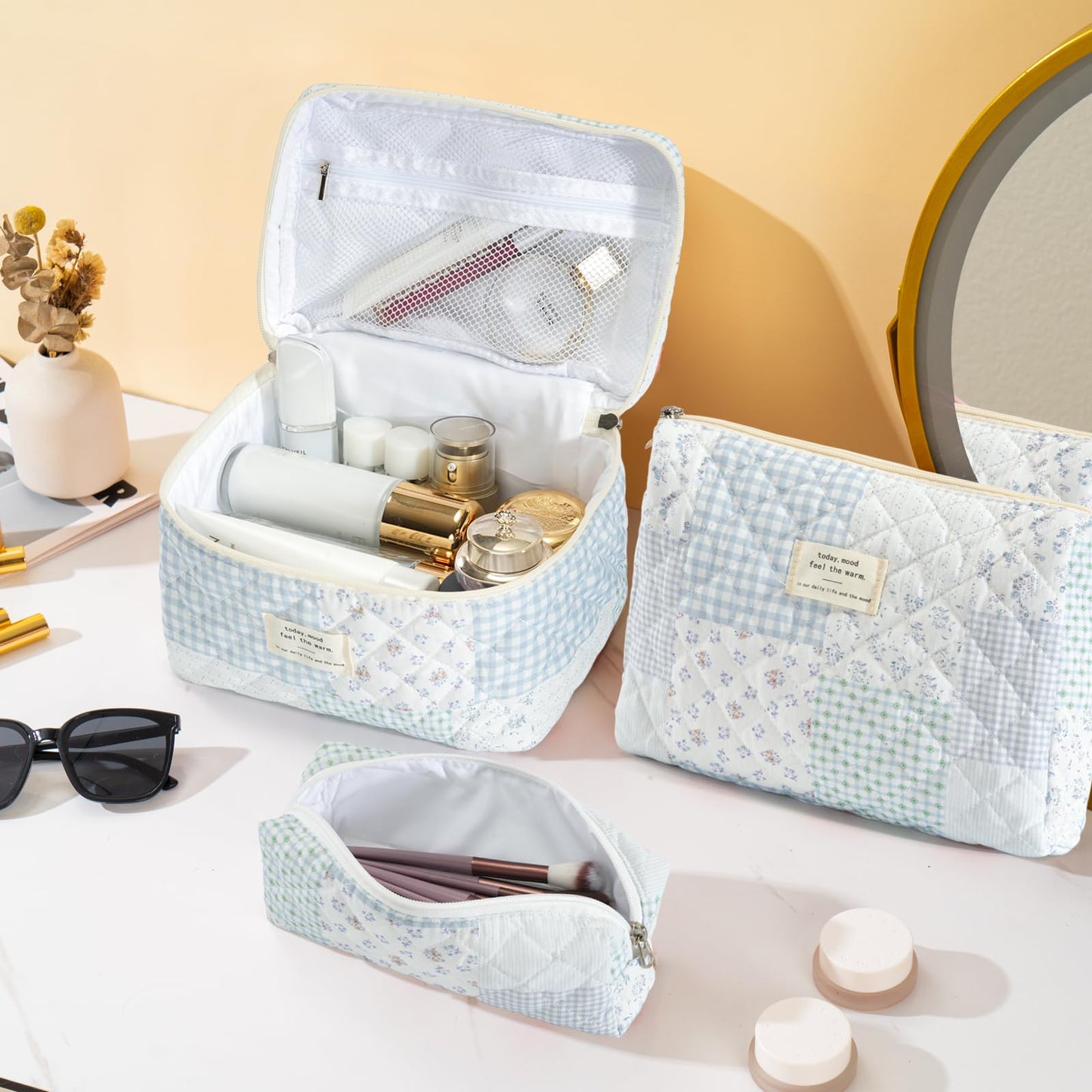 UUYUUY Makeup Bag for Women 3PCS Quilted Cotton Make Up Bag Travel Cosmetic Bag Large Makeup Bag Set Cute Makeups Organizer Floral Toiletry Pouch for Purse, Shabby Chic Blue