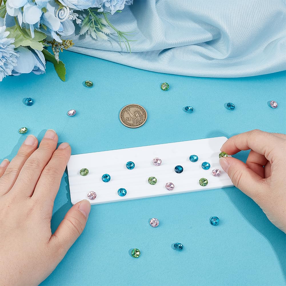 PH PandaHall Diamond Display Tray, 5.9x2inch Acrylic Slotted Jewelry Display Tray Gem Loose Diamond Grading Trays Rectangle Board for Home Jewelry Store Vendor Exhibition Booth Showcase Decoration