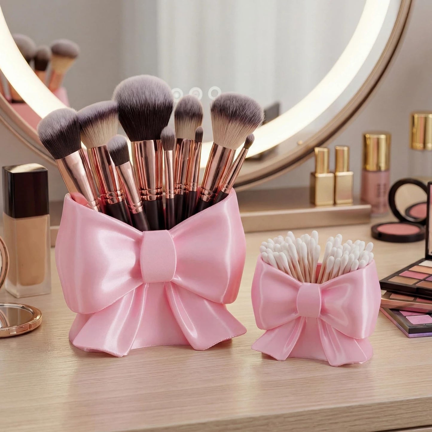Hushee 2 Pcs Coquette Pink Bow Makeup Holder Cute Bow Toothbrush Holder Preppy desk accessories Set for School Office Desk Bedroom Gift for Girls