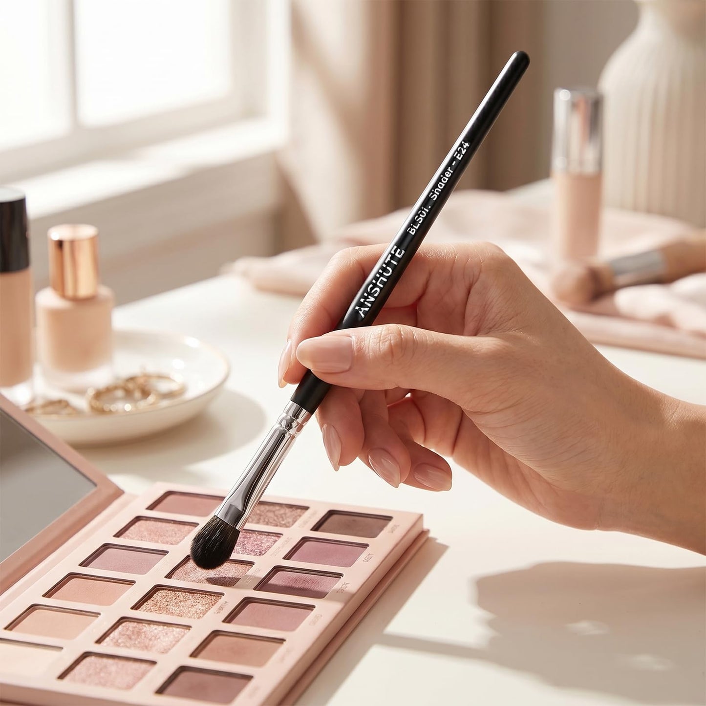 Anshute 7-Piece Natural Goat Hair Professional Eye Brush Set, Small size Bristles, Eyeshadow, Eyeliner, Concealer, Precise Makeup Application, Super Soft Bristles, Semi-matte Black Wood Handle