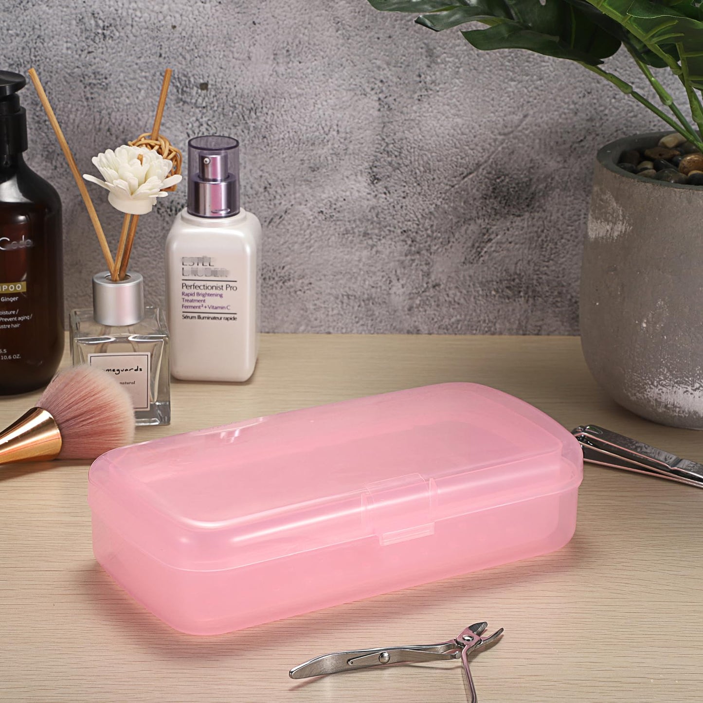 JUXYES Plastic Sterilizing Tray for Nail Art Accessories Tools, Portable Nail Art Tool Sterilizer Tray with Strainer, Fully Transparent Storage Box Organizer for Tweezer, Manicure Tools