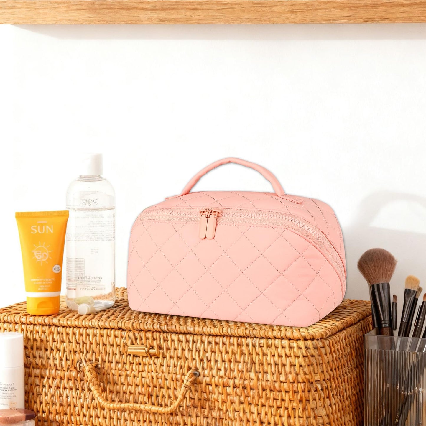 XSMNER Travel Makeup Bag, Festivalment Wide Open Lay-Flat Water-Resistant Cosmetic Case, Puffy Padded Organizer for Toiletries & Brushes Large Capacity with Compartments (Pink)