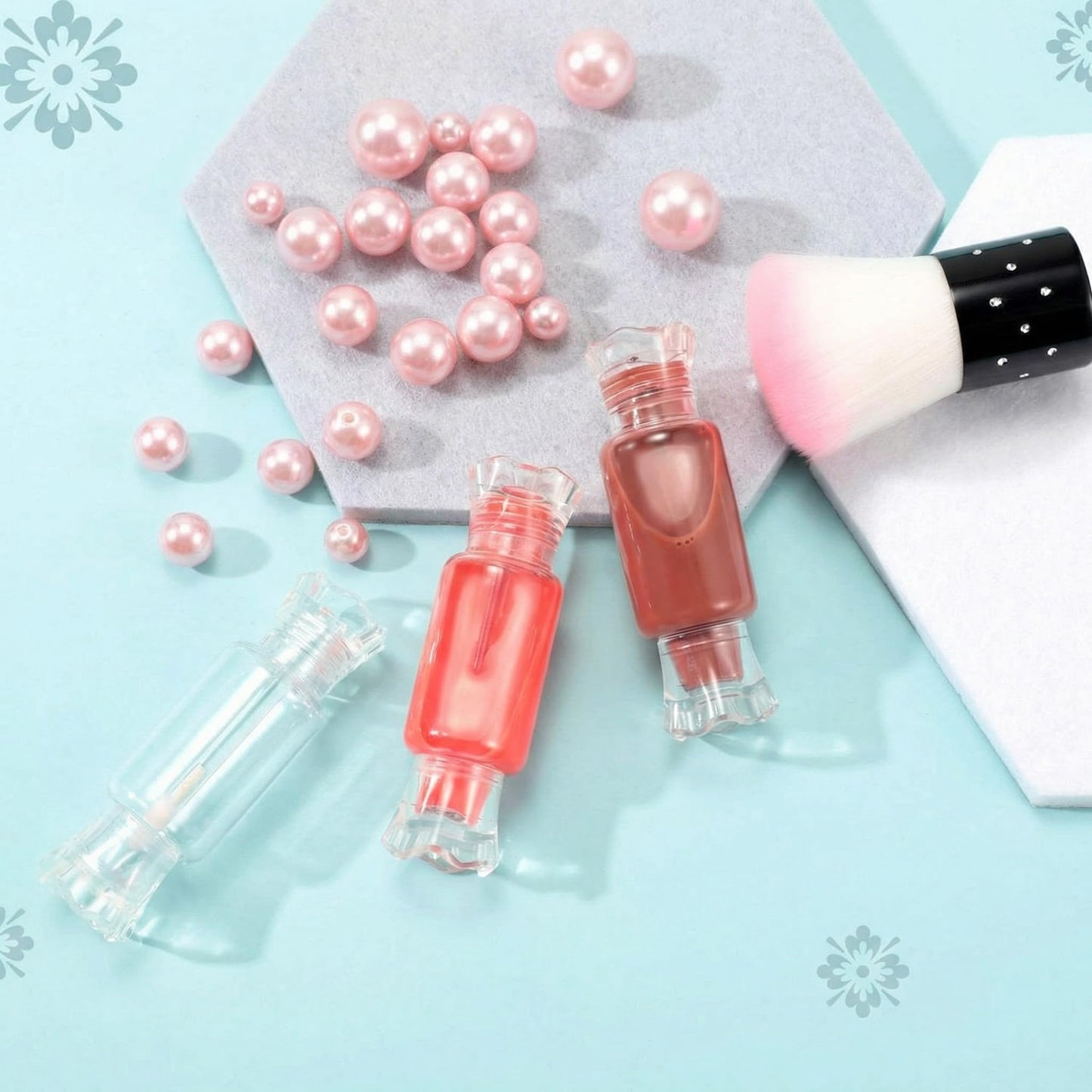 Blulu 20 Pieces Empty Lip Gloss Tubes with Wand 9 ml Mini Clear Candy Shape Lip Balm Tube Containers and 2 Pieces Funnel for DIY Cosmetics Women