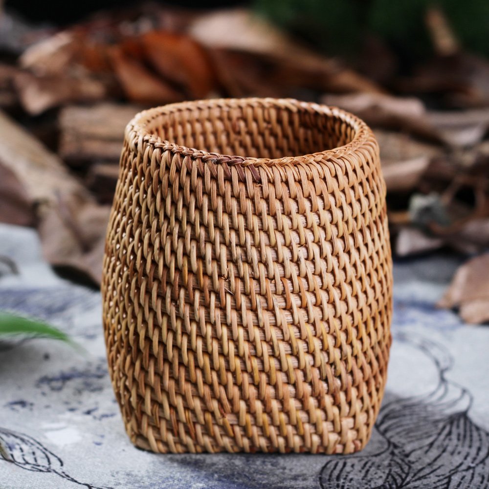 amololo Handmade Rattan Pencil Holder, Cone Makeup Brush Holder, Table Décor Organizer Cups for Stationery, Cosmetic Brushes, Flower Vase, Brown, 7 Inch (Round Top, Cube Bottom)