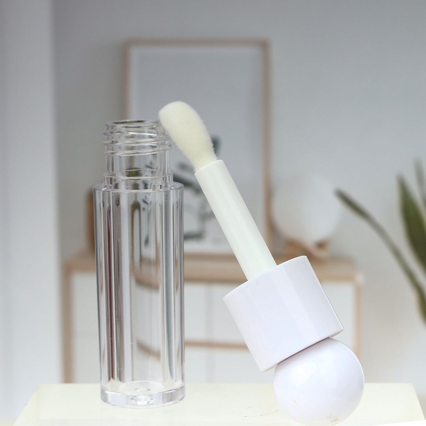 COSIDEA 16pcs 6ml 0.2oz Round White empty lip gloss tubes with large wand for DIY Ball shape lipgloss containers