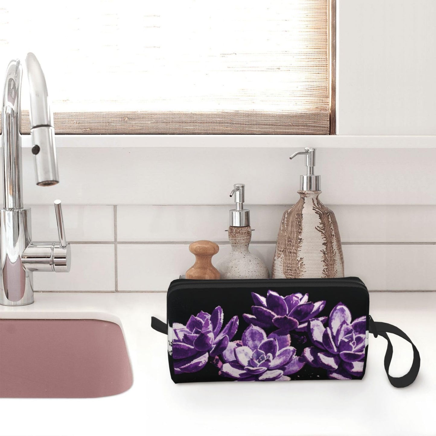 OLUSENMO Purple Succulent Makeup Bag Small Compact & Durable Travel Cosmetic Bag Organizer Oxford Fabric Impact-Resistant Multi-Purpose Storage Perfect for Travel, Gym, Daily Use