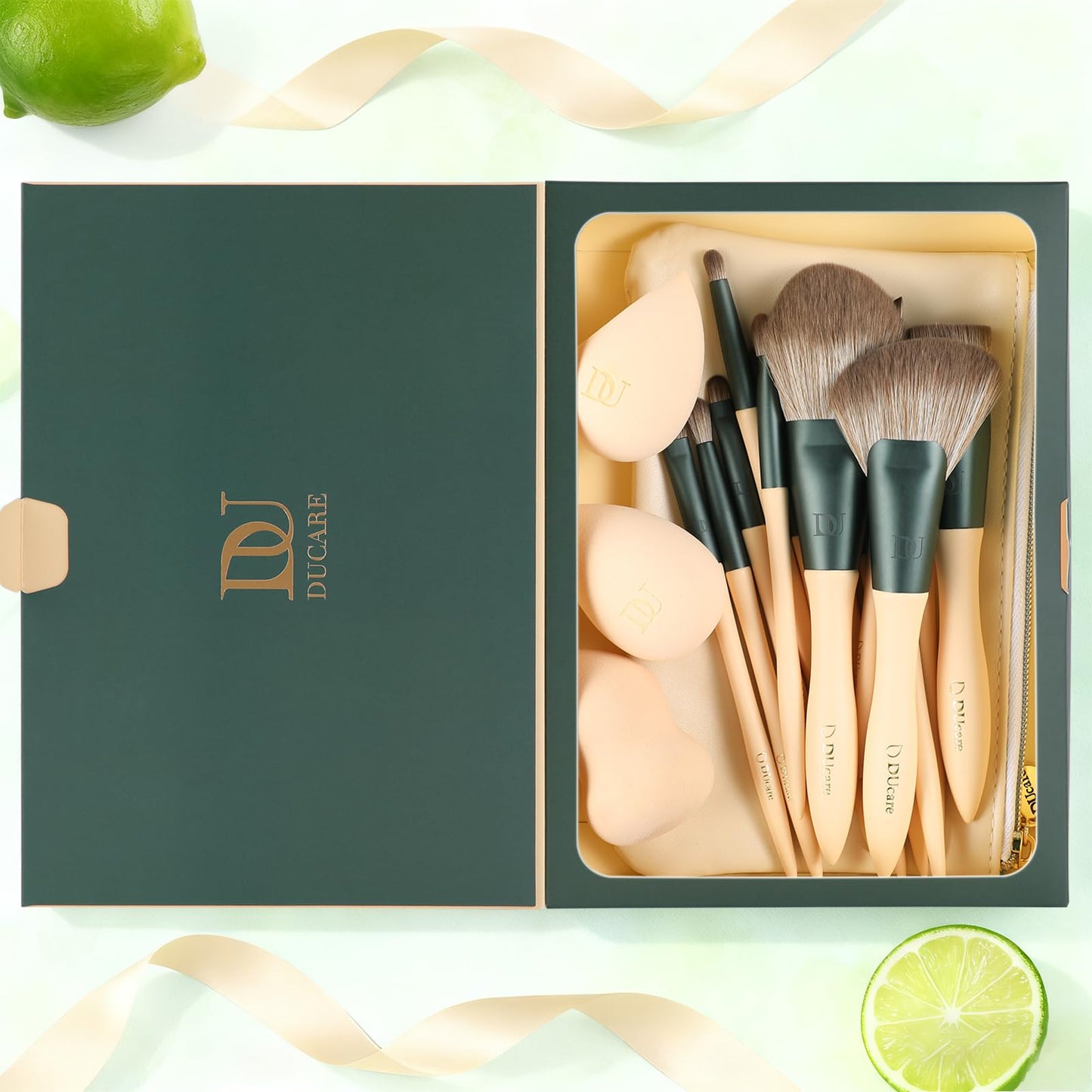 DUcare Makeup Gift Set 18PCS,with 14pcs Makeup Brushes Set 3Pcs Makeup Sponges 1PC Cosmetic Bag for Foundation Blending Powder Blush Concealers Eye Shadows