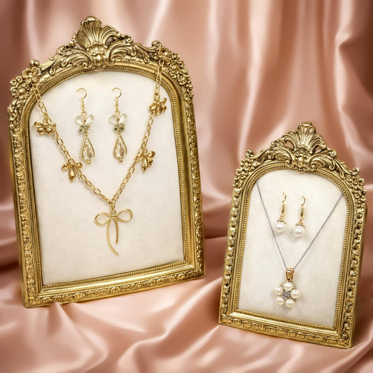 Yuanan 2PCS Vintage Jewelry Display Stand Set Baroque Gold Resin Photo Frame