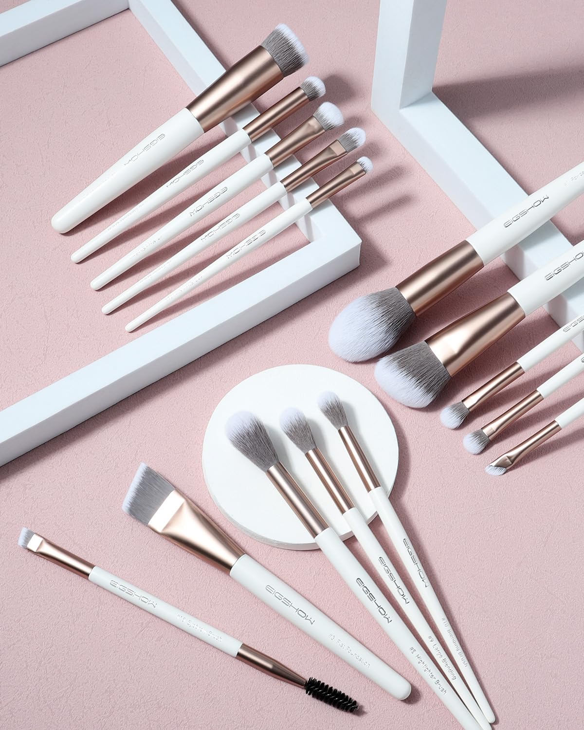 EIGSHOW Makeup Brushes Set, 15Pcs Professional Make Up Brush with Silver Ion Bristles for Foundation Powder Blush Highlighter Concealer Eyeshadow Eyeliner, Travel Gift Set (Champaign Gold)