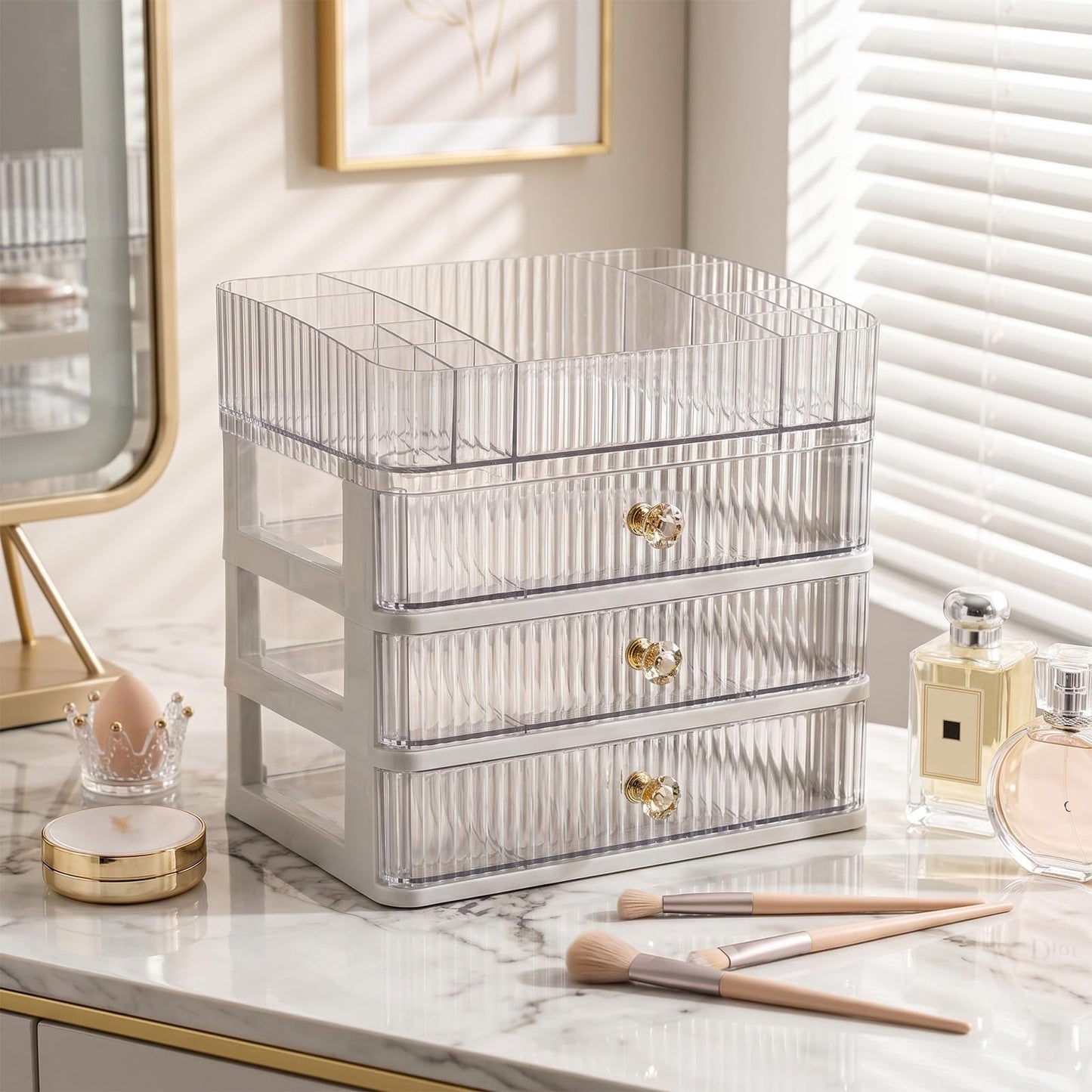 MIUOPUR Makeup Organizer with 3 Drawers, Clear Bathroom Counter Organizer, Skincare Organizer for Vanity Countertop, Cosmetic Display Case, Ideal Choice for Storing Lipsticks, Nail Polishes, Perfumes