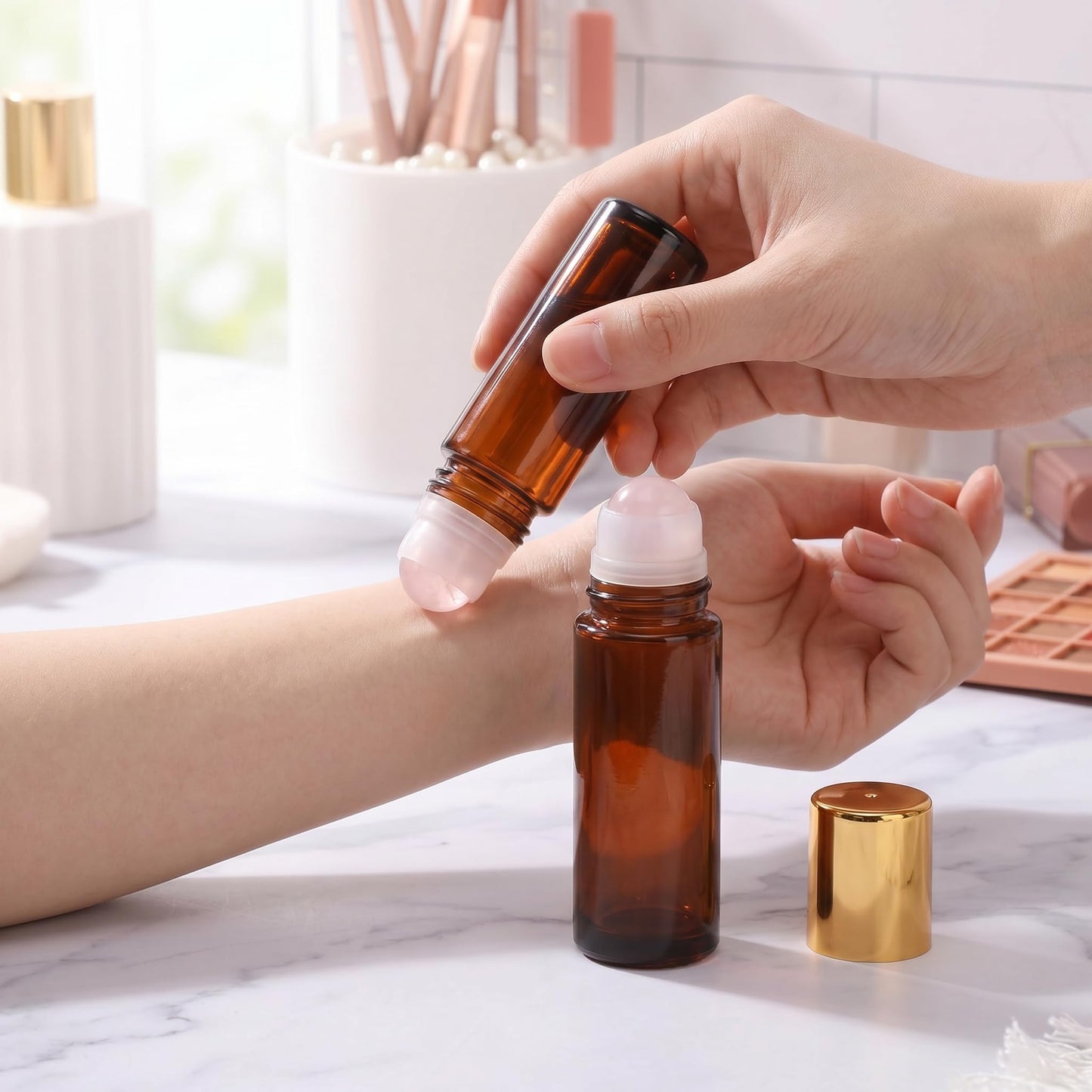 Roller Ball Applicator,Rose Quartz Roller Bottle,50ml Refillable Amber Glass Roll On Bottles with Natural Crystal Roller Balls,Leak-Proof Travel Perfume Bottle with Gold Caps (Pink+Green)