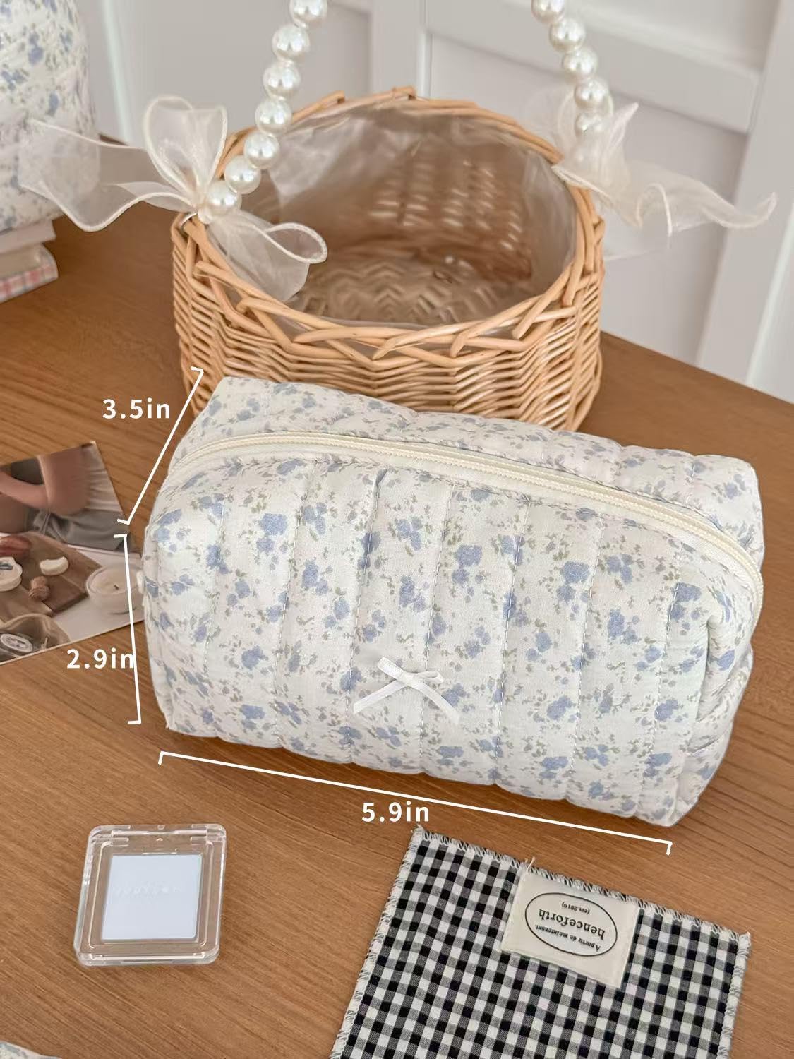 2 Pack Puffy Quilted Makeup Bag Set,Floral Quilted Makeup Pouch,Coquette Cotton Toiletry Bag for Travel Women Girl, Flower Cute Pouch Travel Toiletry Bags,Aesthetic Travel Cosmetic Bags