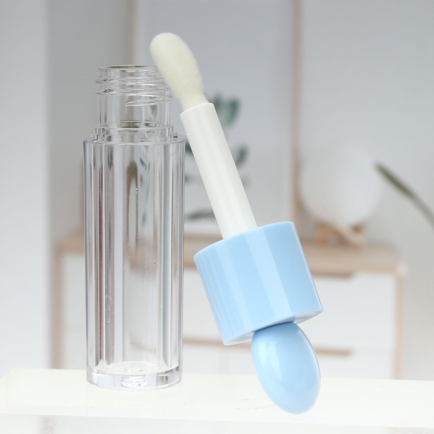 COSIDEA 16pcs 6ml 0.2oz Round blue big doe foot wand lip gloss tubes for DIY Flat shape lipgloss containers tubes with thick brush