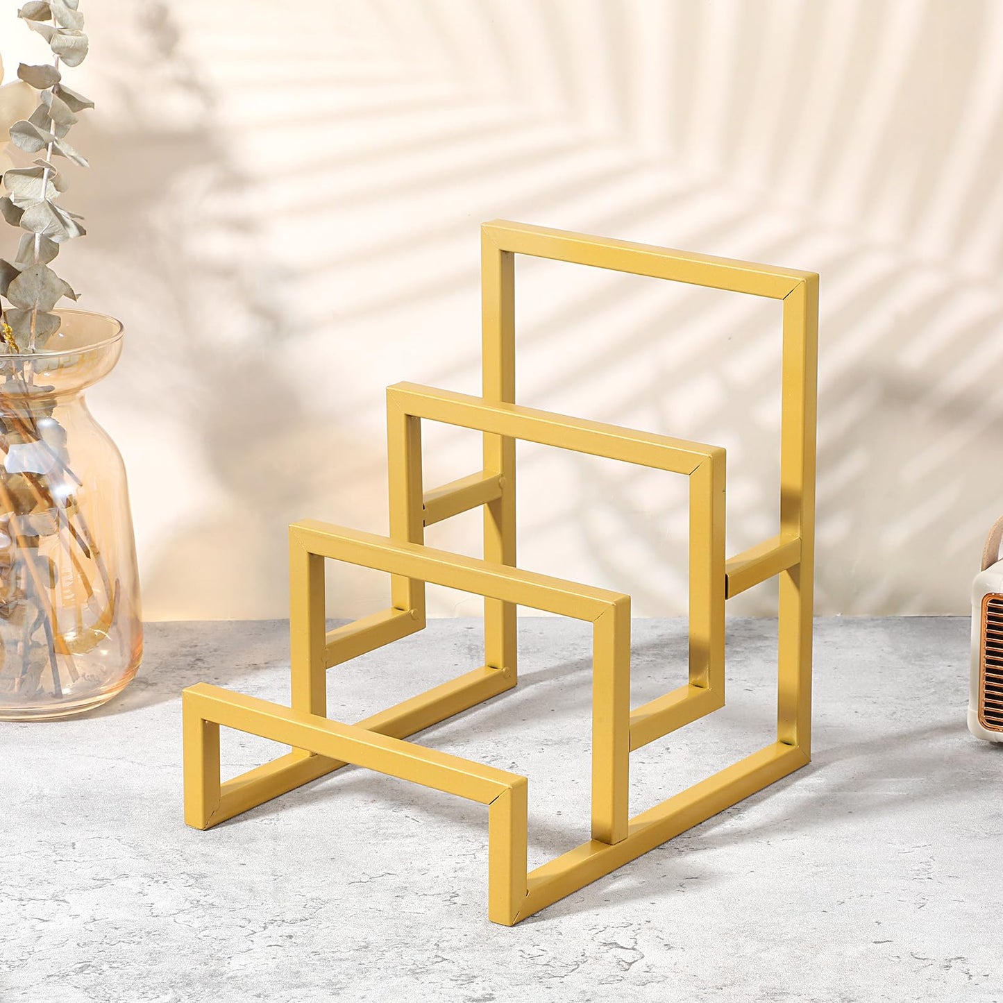 xozeooeu 2 Pack 3-Tier Purse Display Stand, Gold Metal Clutch & Wallet Organizer Rack for Handbag Storage - Home, Closet, Retail Boutique Store Supplies (7.6" H)
