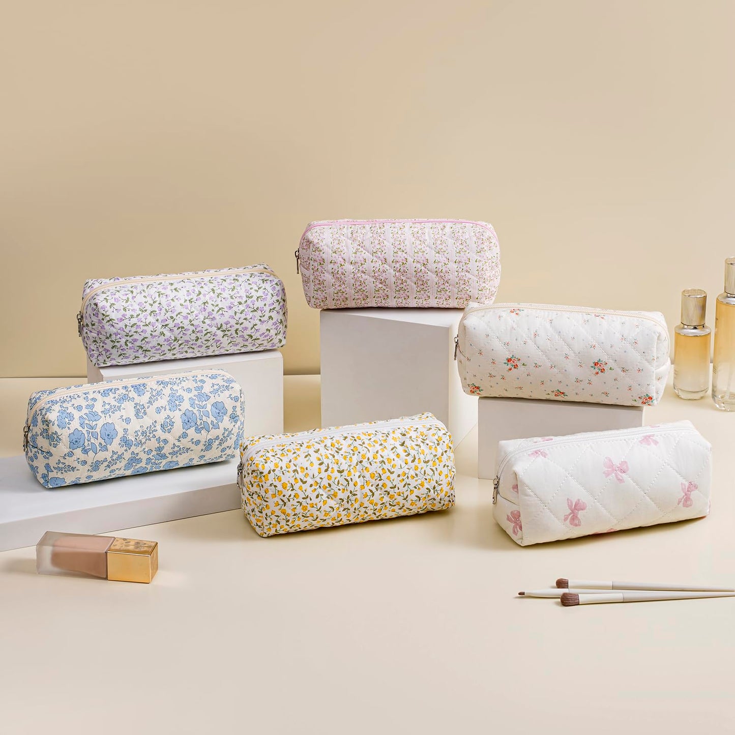 HHQQWZ Cute Floral Cotton Makeup Brush Cosmetic Bag for Women, Travel Quilted Zipper Make Up Bag, Flowers Toiletry Organizer Case Kawaii Makeup Cosmetic Travel Cloth Pouch (Pink+Pink Bowknot)