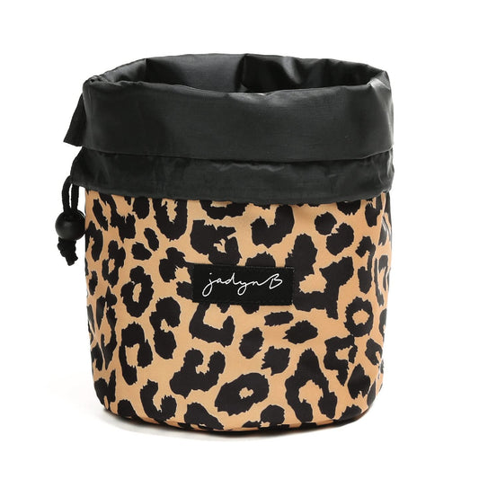 Jadyn Durable Cinch Top Makeup Organizer - Compact Travel Makeup Bag - 7 Interior Pockets for Cosmetics - Drawstring Toiletry Travel Bag for Women - 6L Storage Capacity - (Leopard)